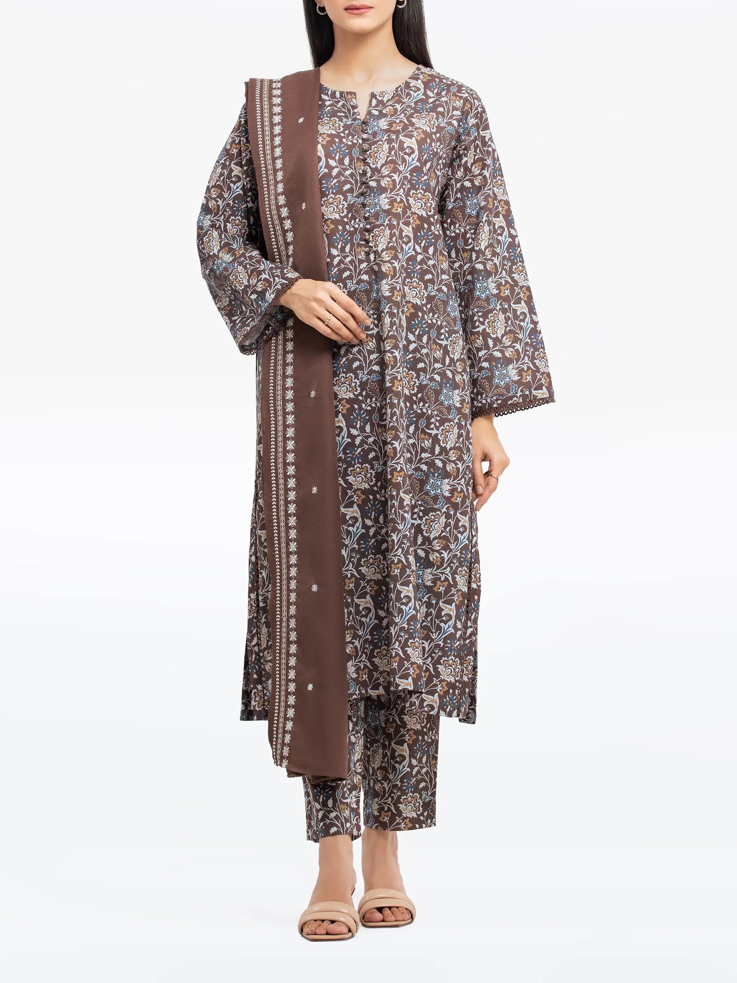 URB Pret 3Pc Printed Khaddar Suit