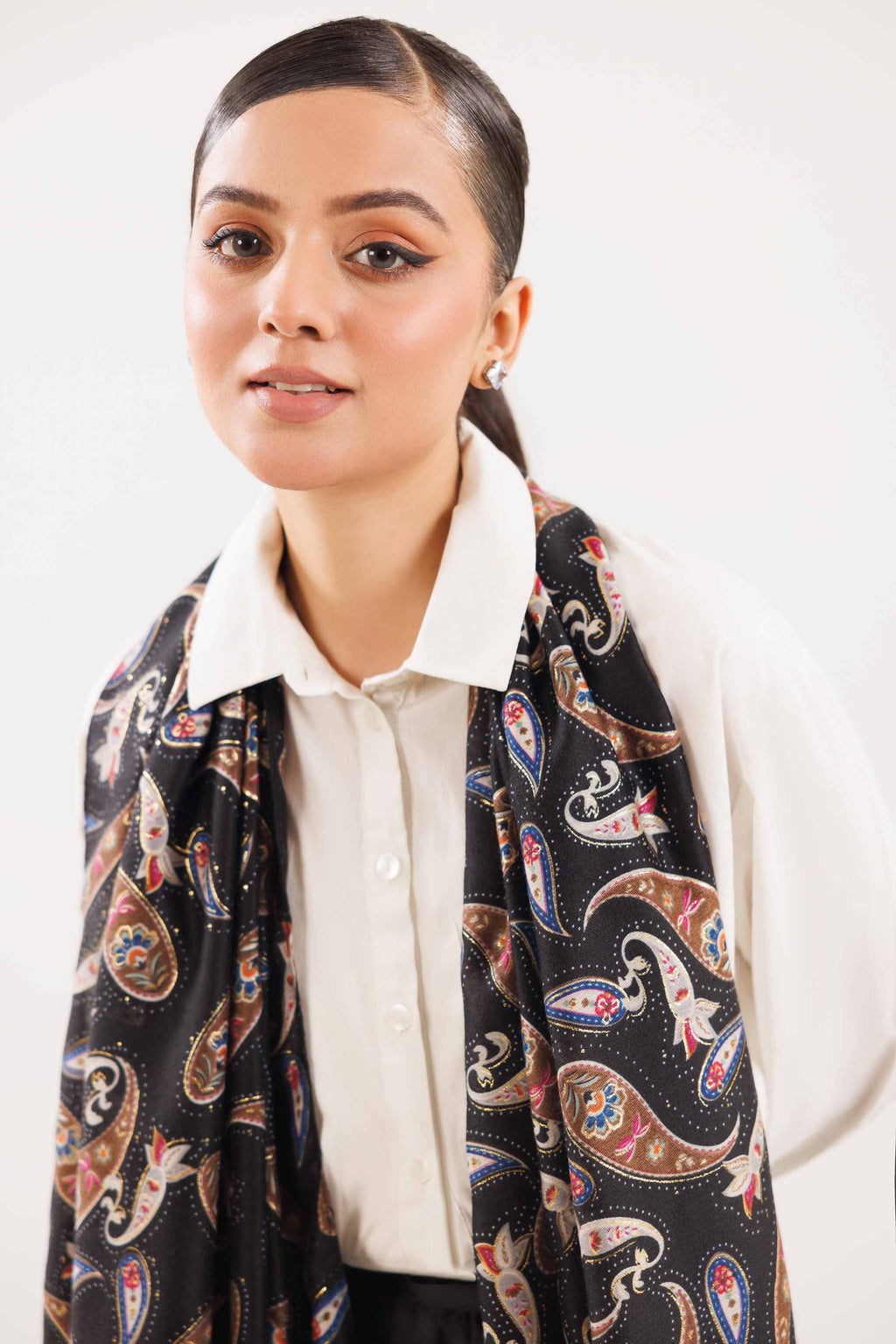 URB -  Black Women Scarf