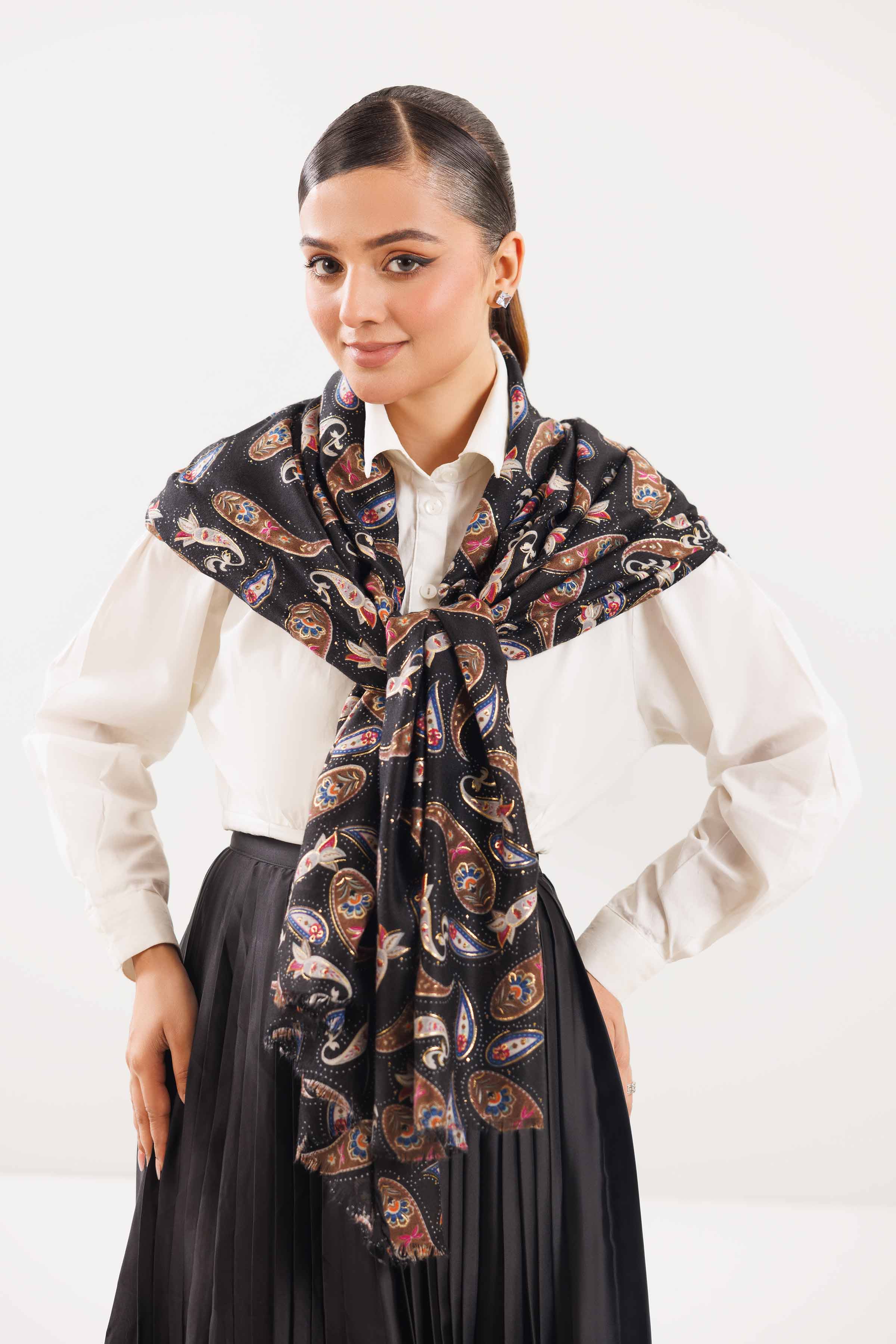 URB -  Black Women Scarf