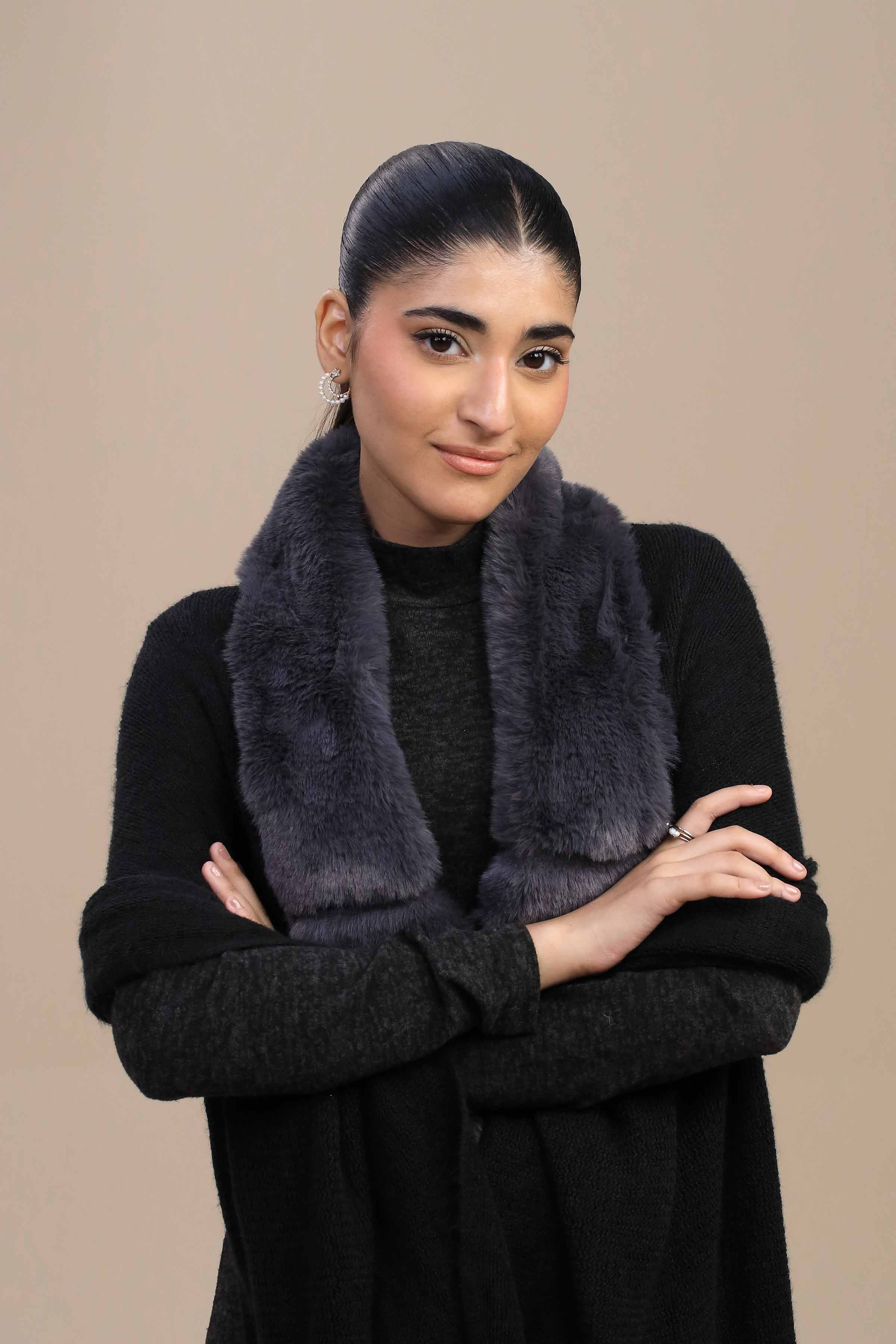 URB Black Cape Shawl 01