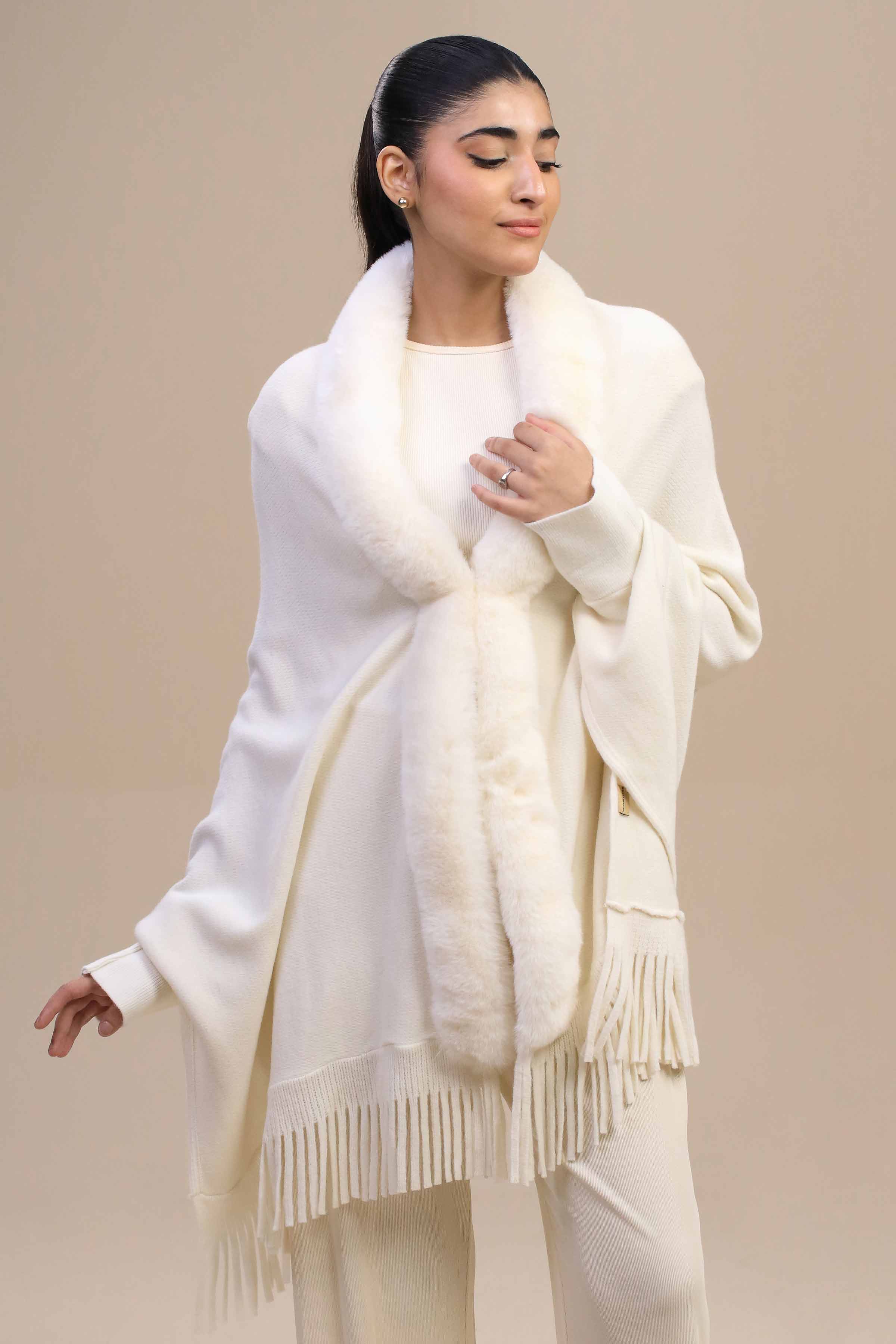 URB White Cape Shawl 03