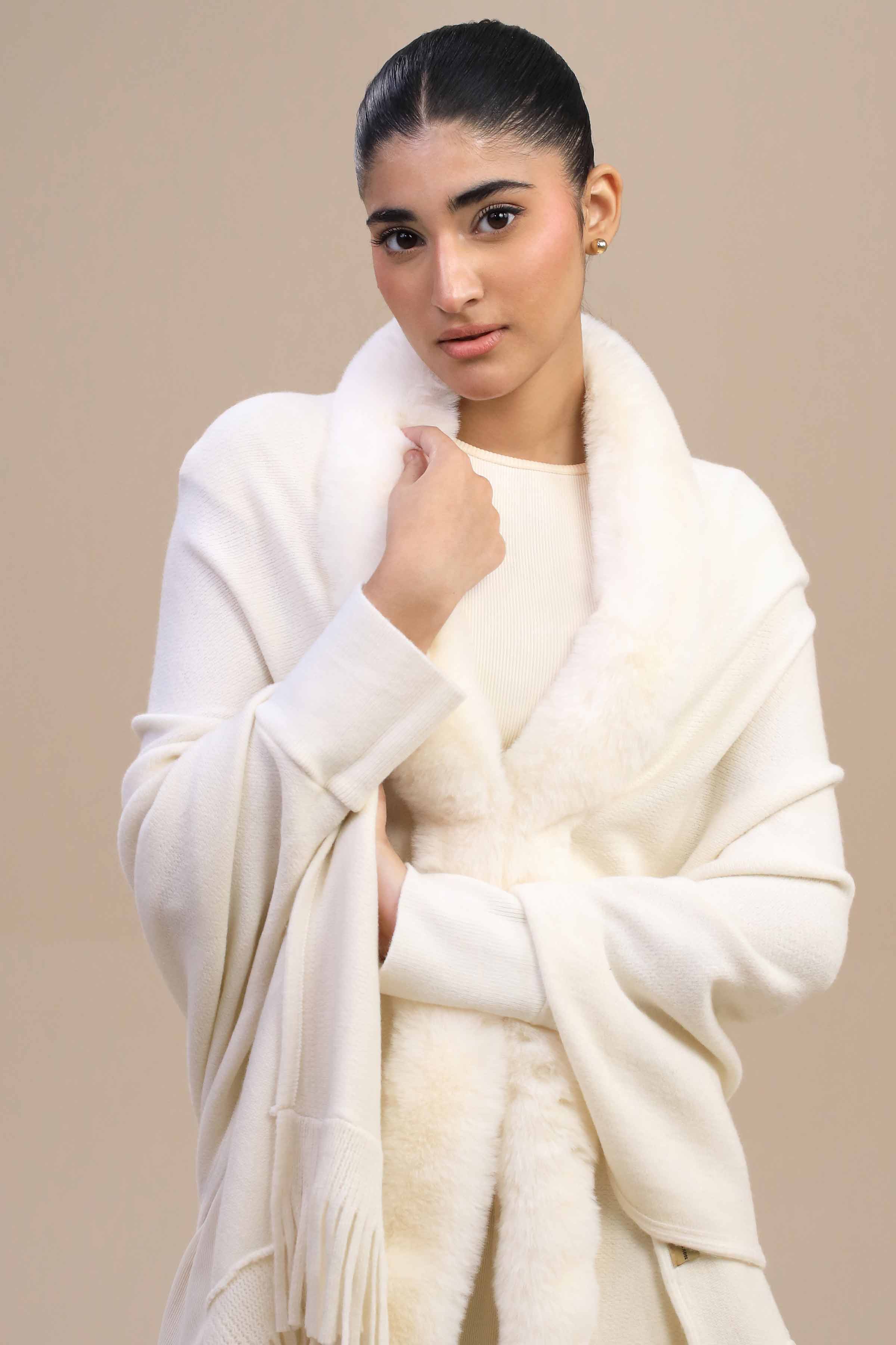 URB White Cape Shawl 03