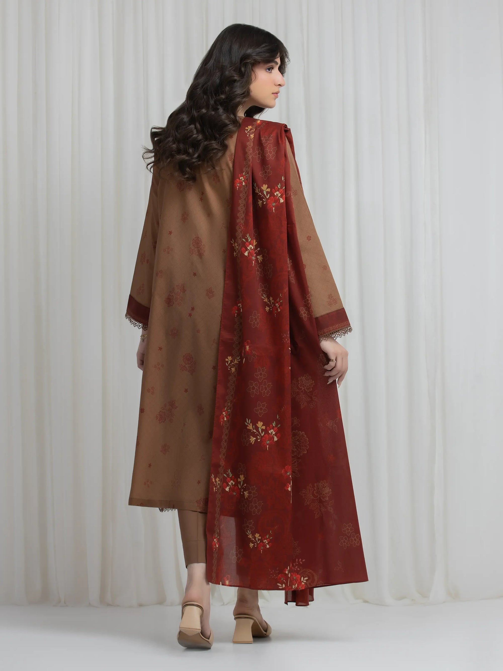 URB Lawn Suit 027368