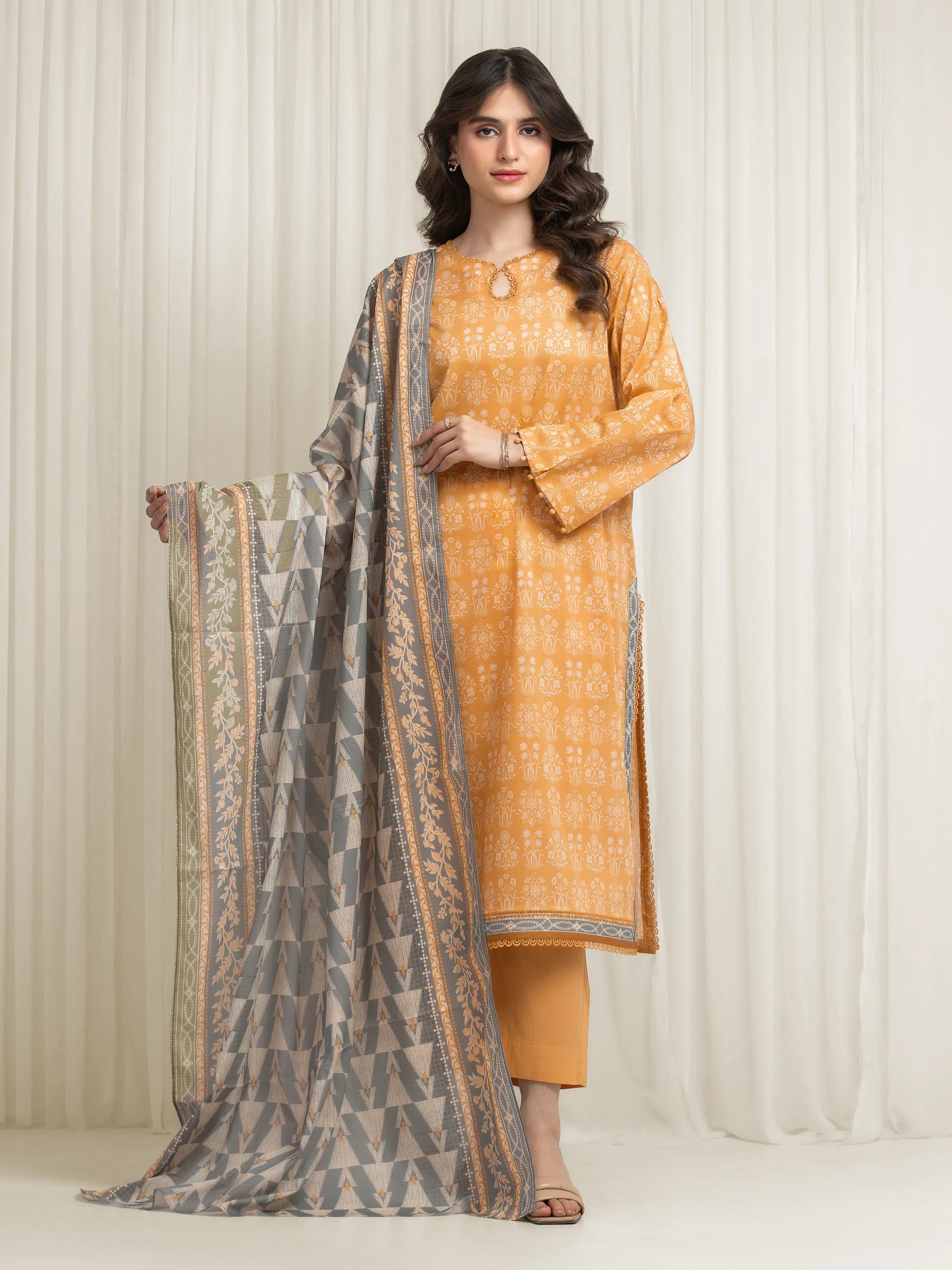 URB Unstitched Printed Lawn Suit