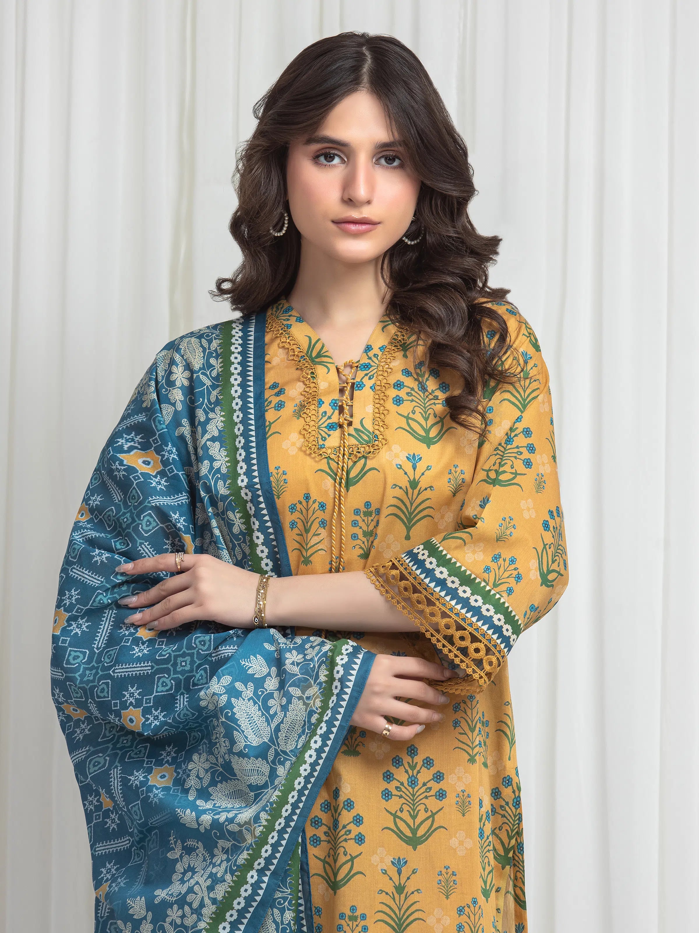 URB Lawn Suit 846073