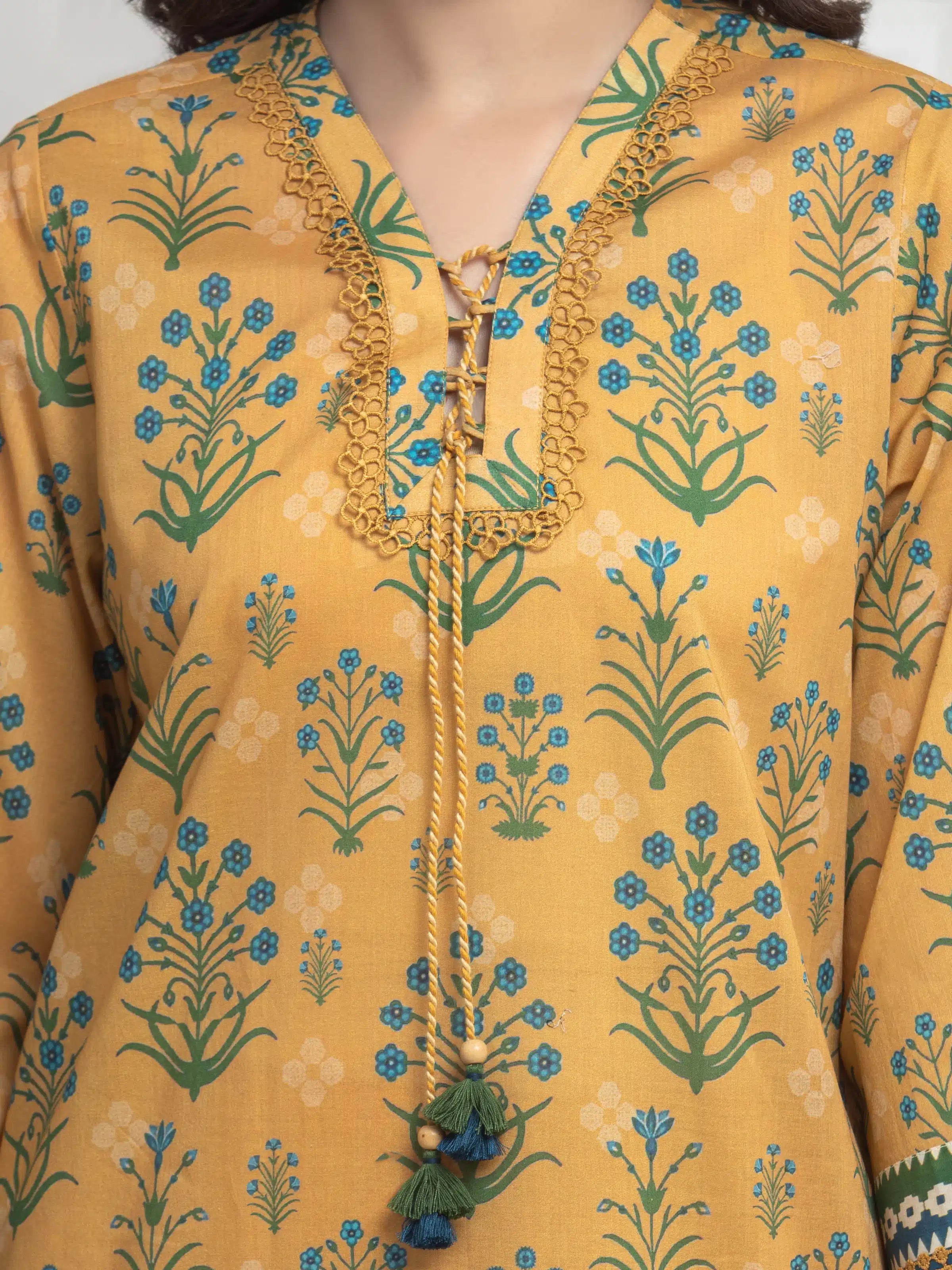 URB Lawn Suit 846073