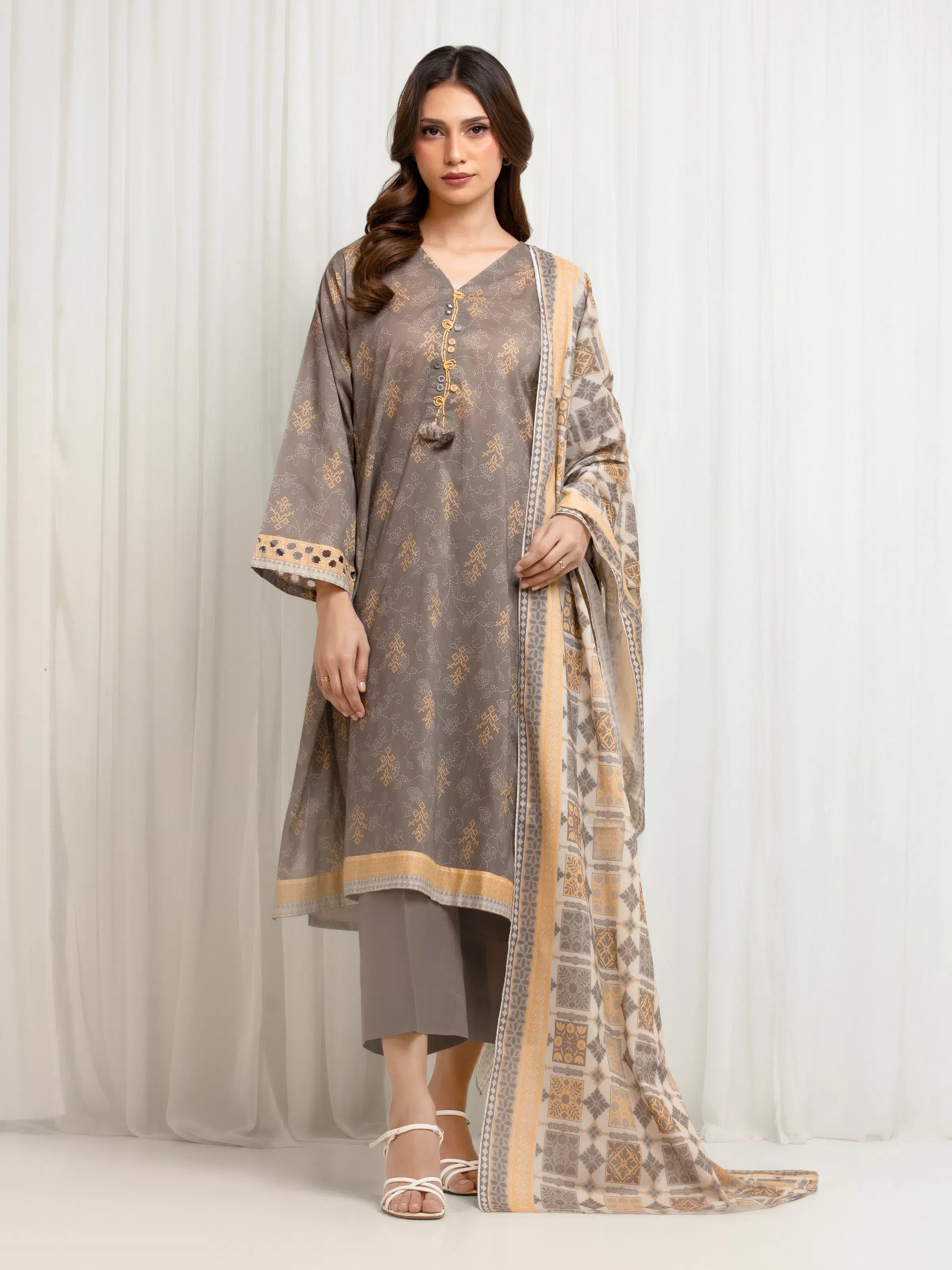 URB Unstitched Printed Lawn Suit