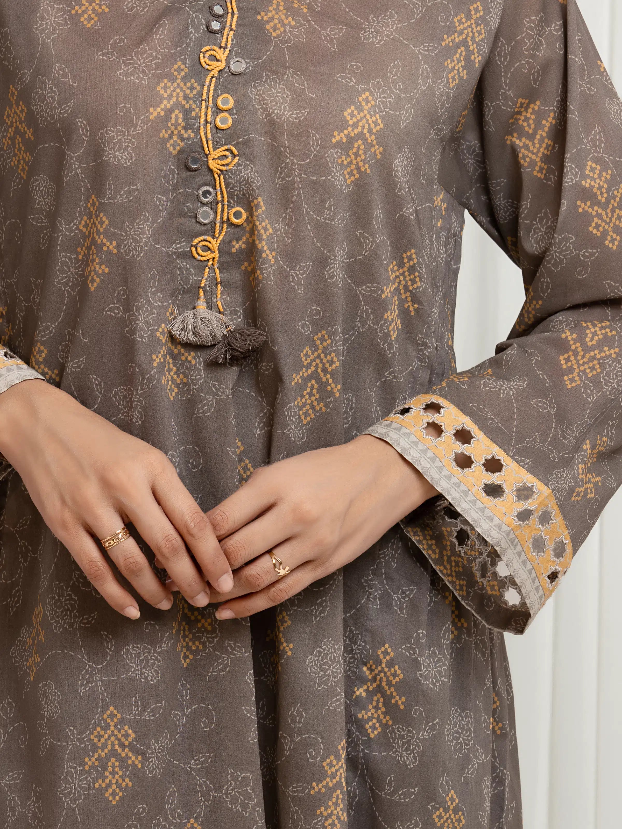 URB Unstitched Printed Lawn Suit