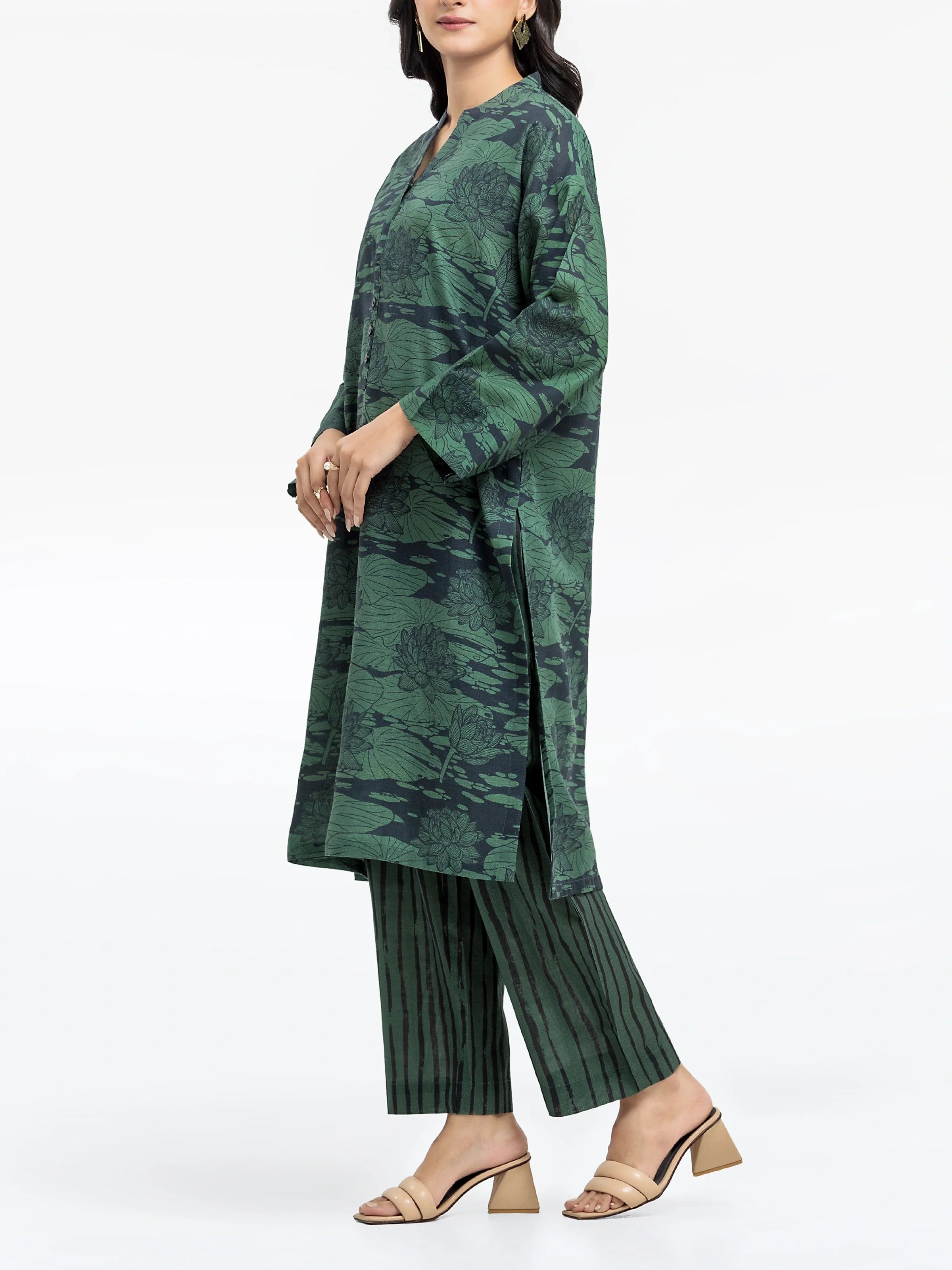 URB Pret 2Pc Printed Khaddar Shirt Trouser