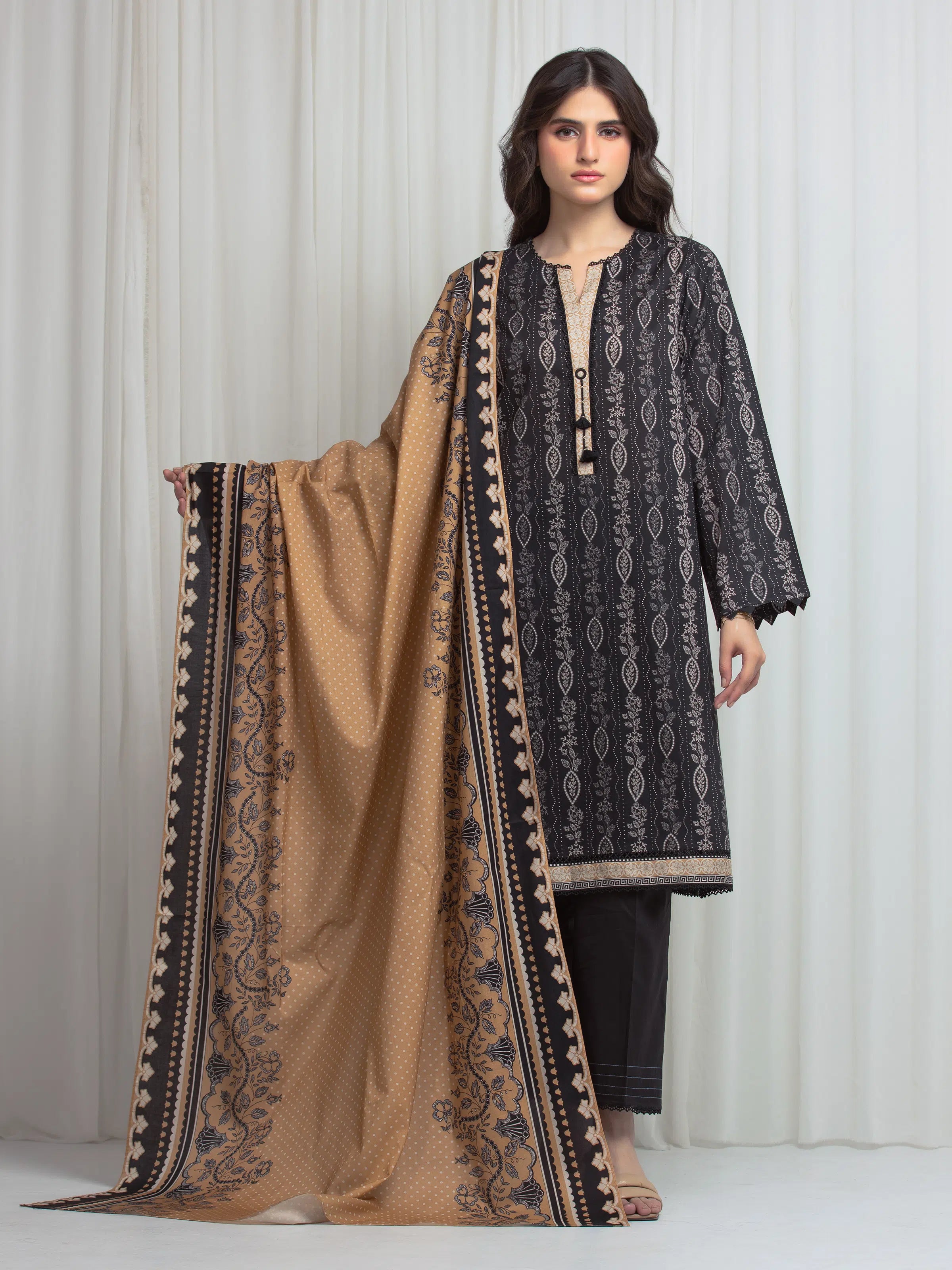 URB Unstitched Printed Lawn Suit