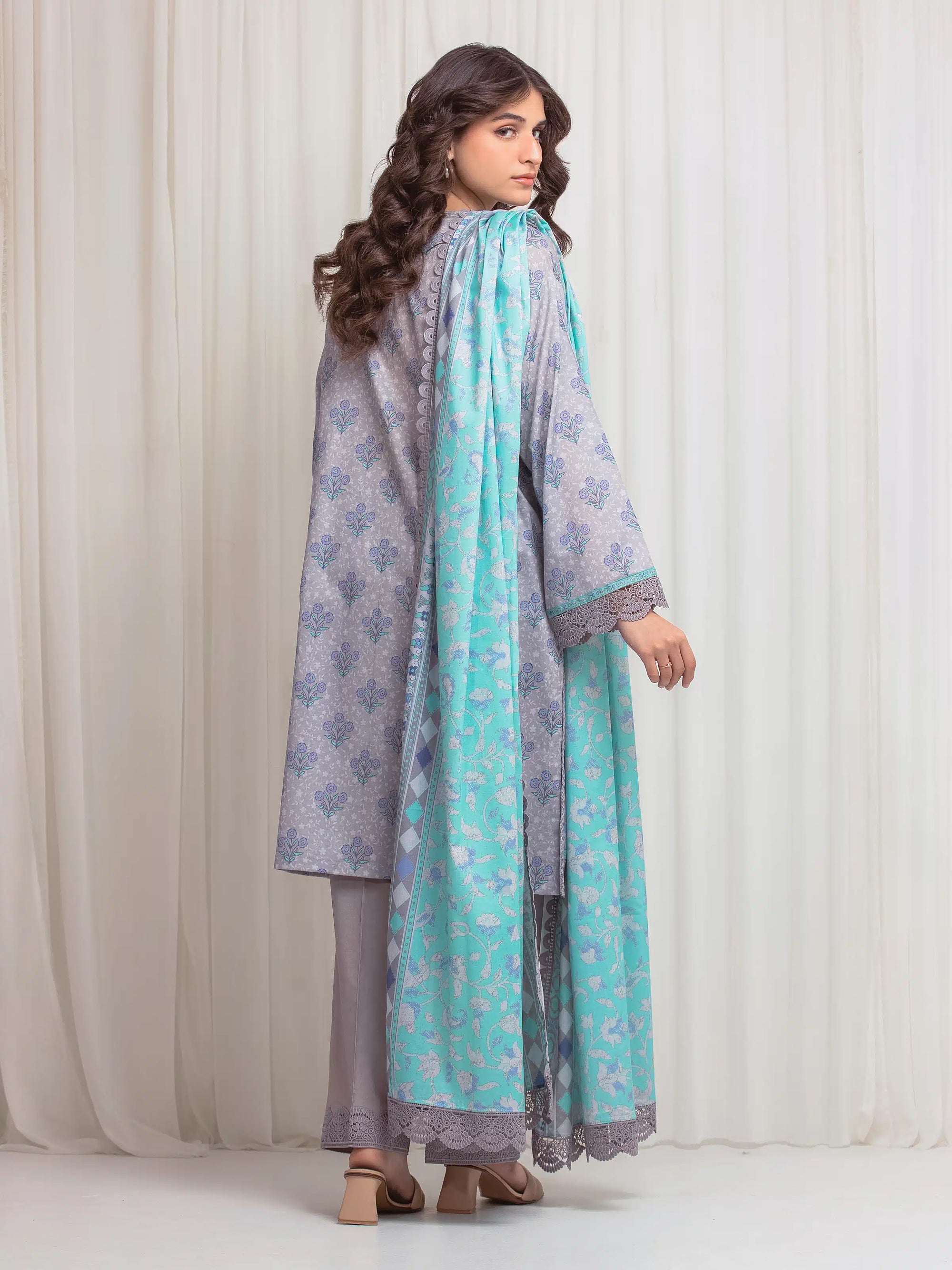 URB Lawn Suit 358249
