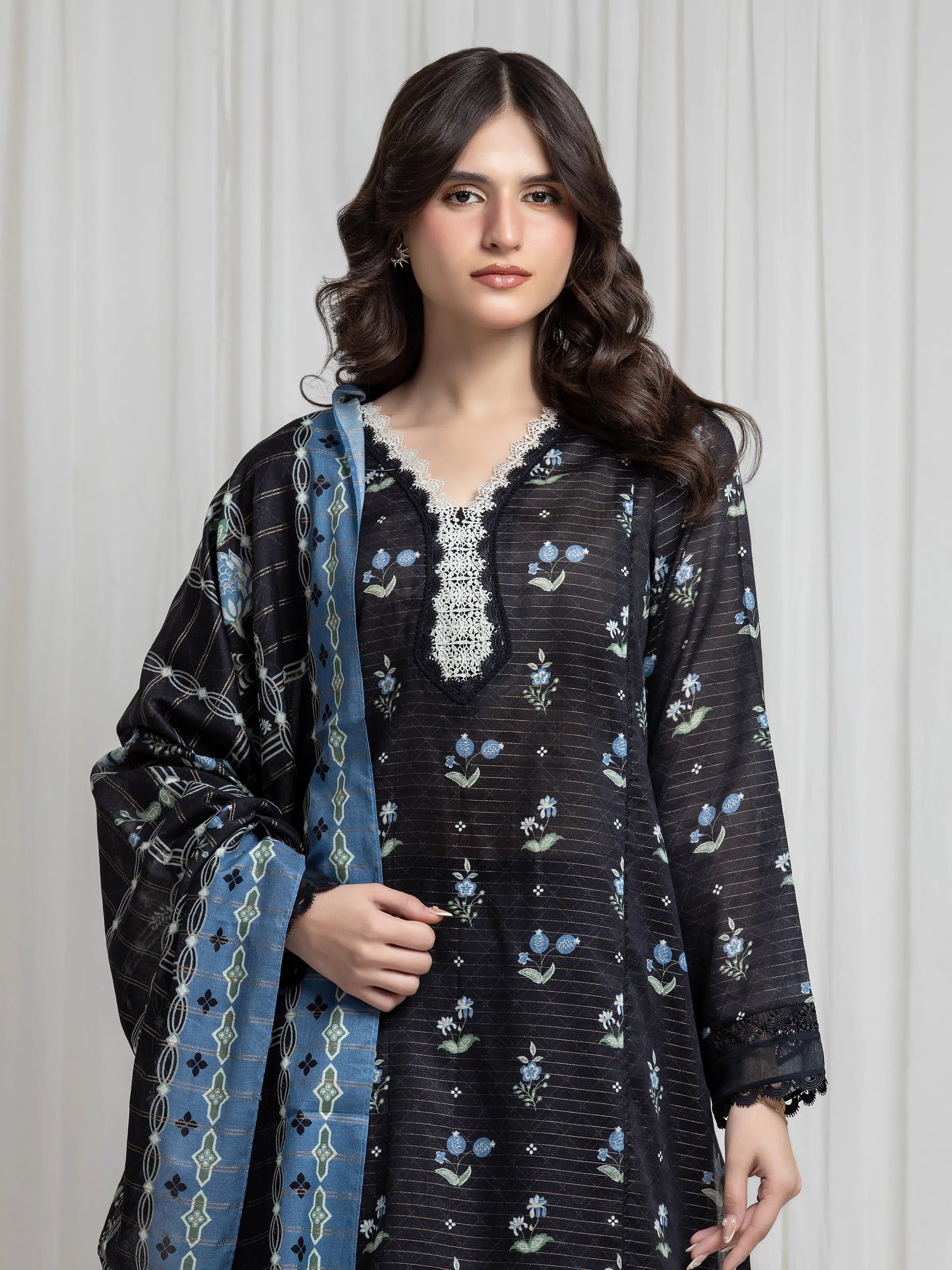 URB Zari Lawn 397041
