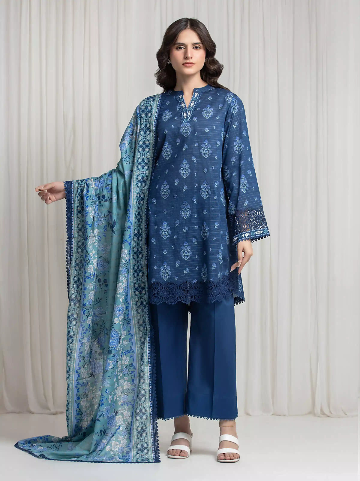URB Zari Lawn 962570