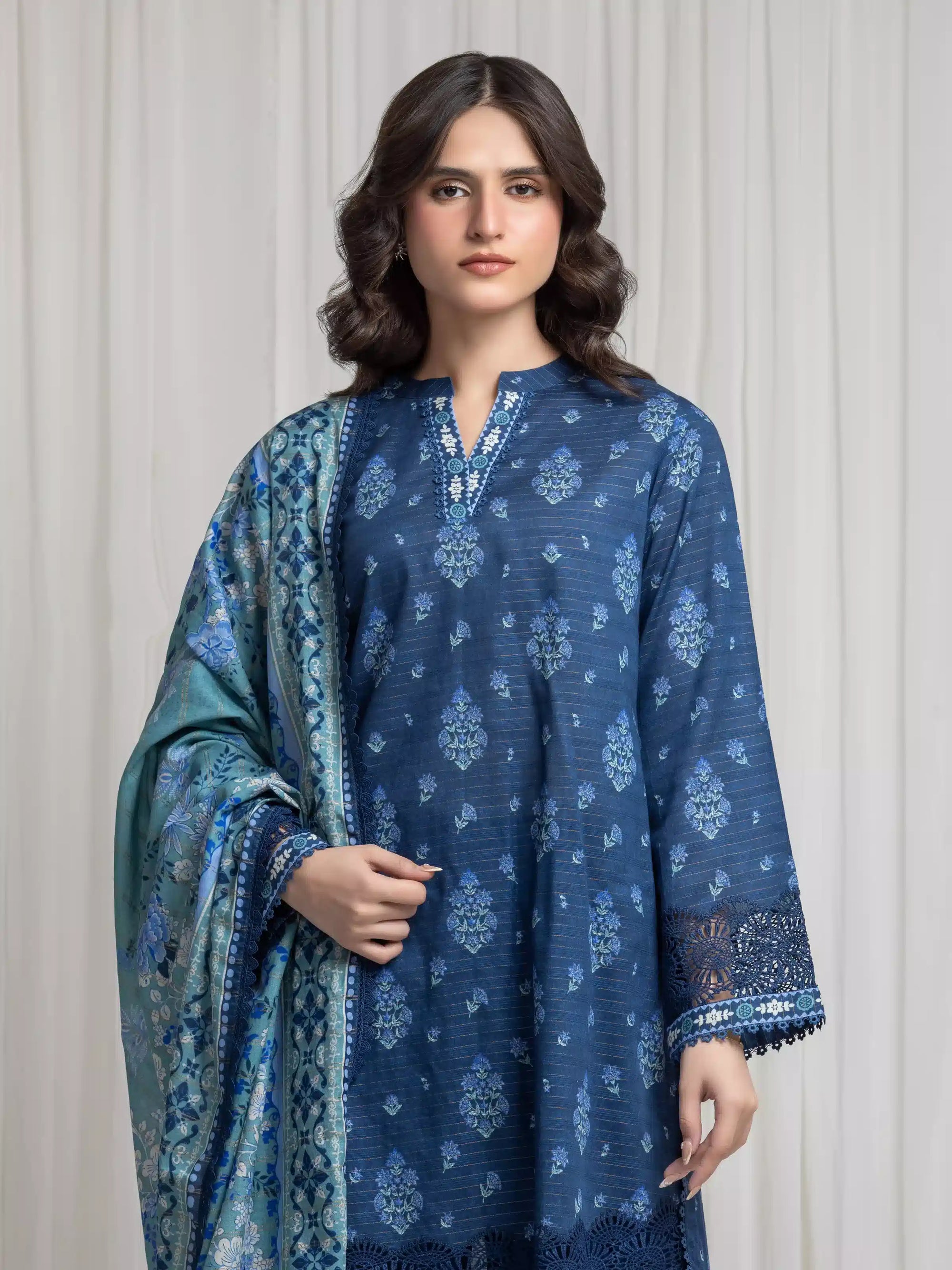 URB Zari Lawn 962570