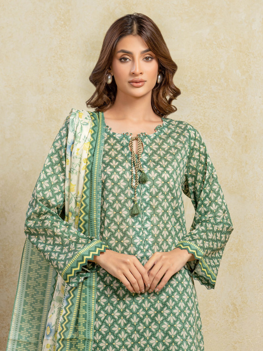 URB Unstitched Green Printed Khaddar 3 Piece