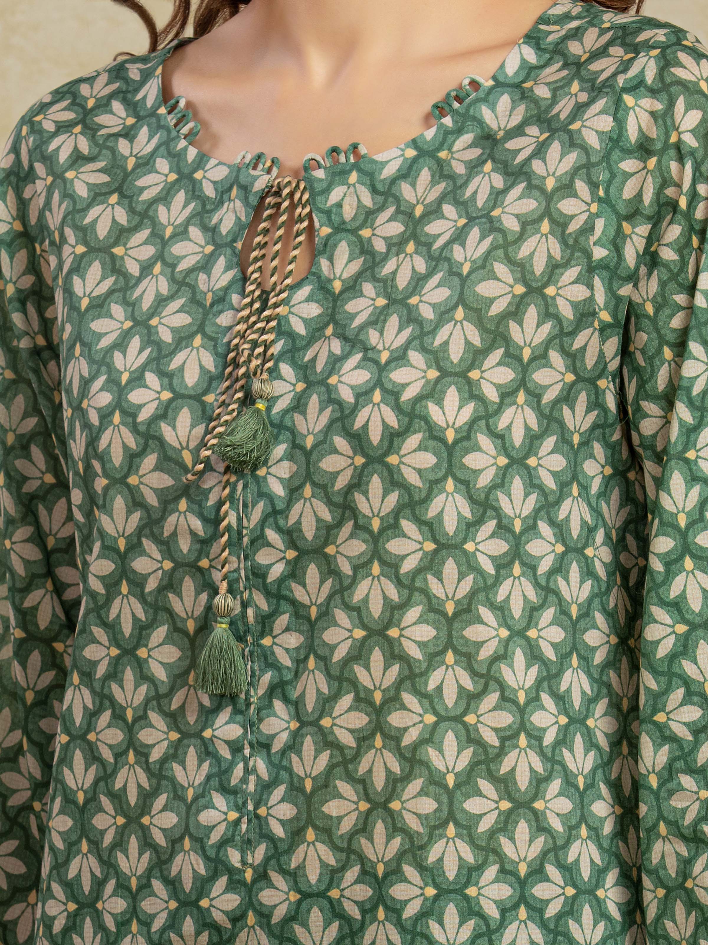 URB Unstitched Green Printed Khaddar 3 Piece