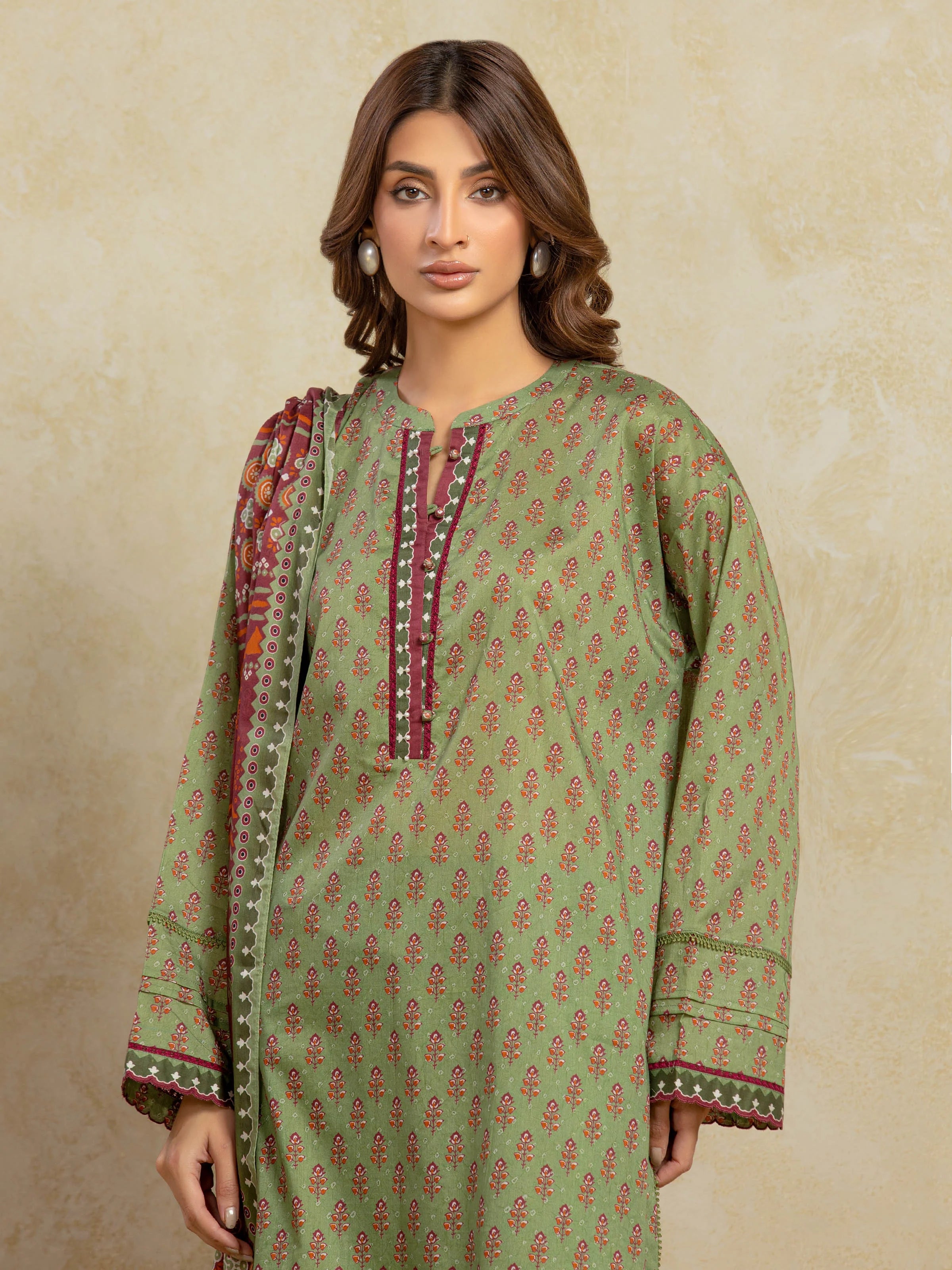 URB Unstitched Green Printed Khaddar 3 Piece