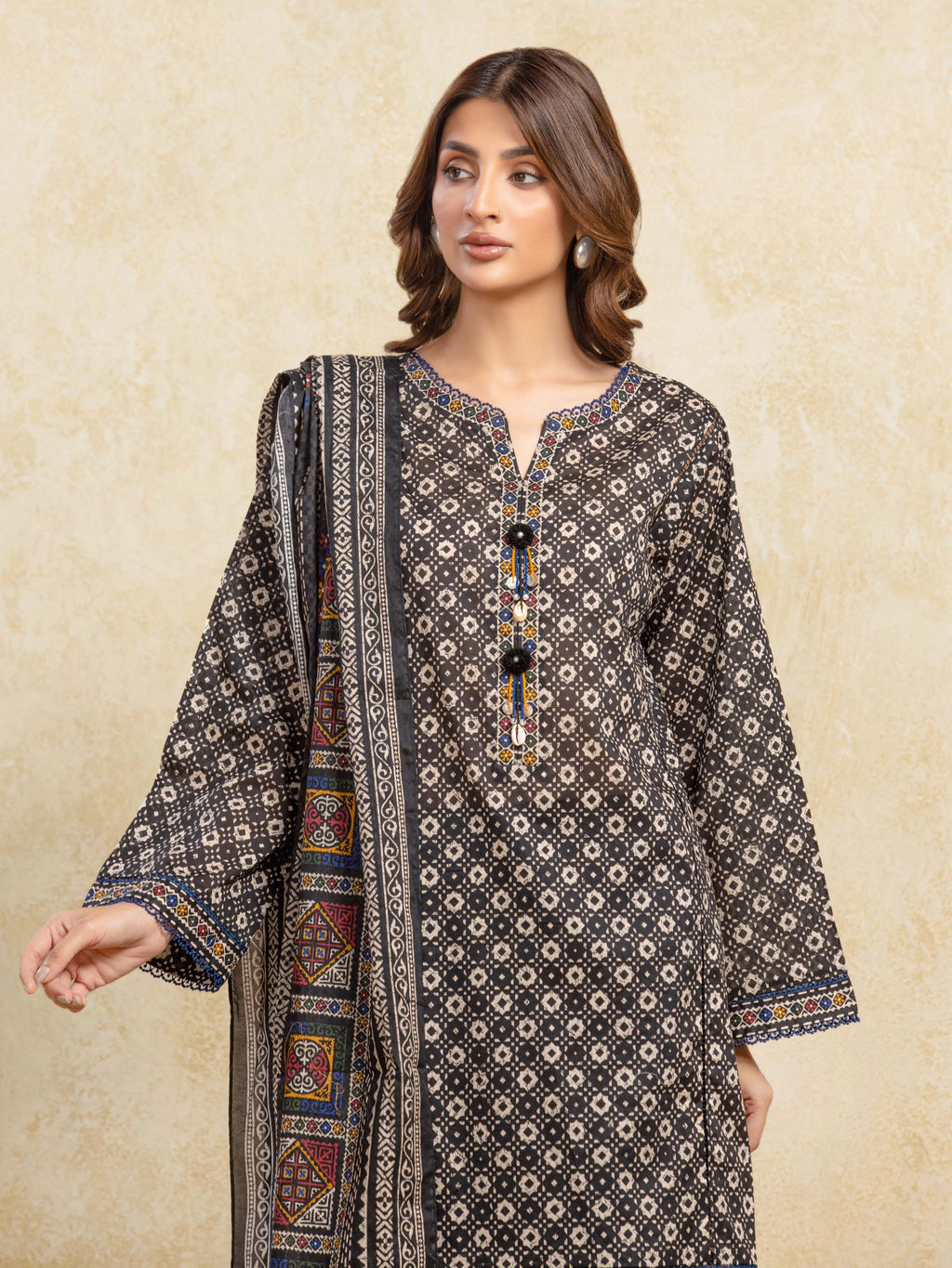 URB Unstitched Black Printed Khaddar 3 Piece