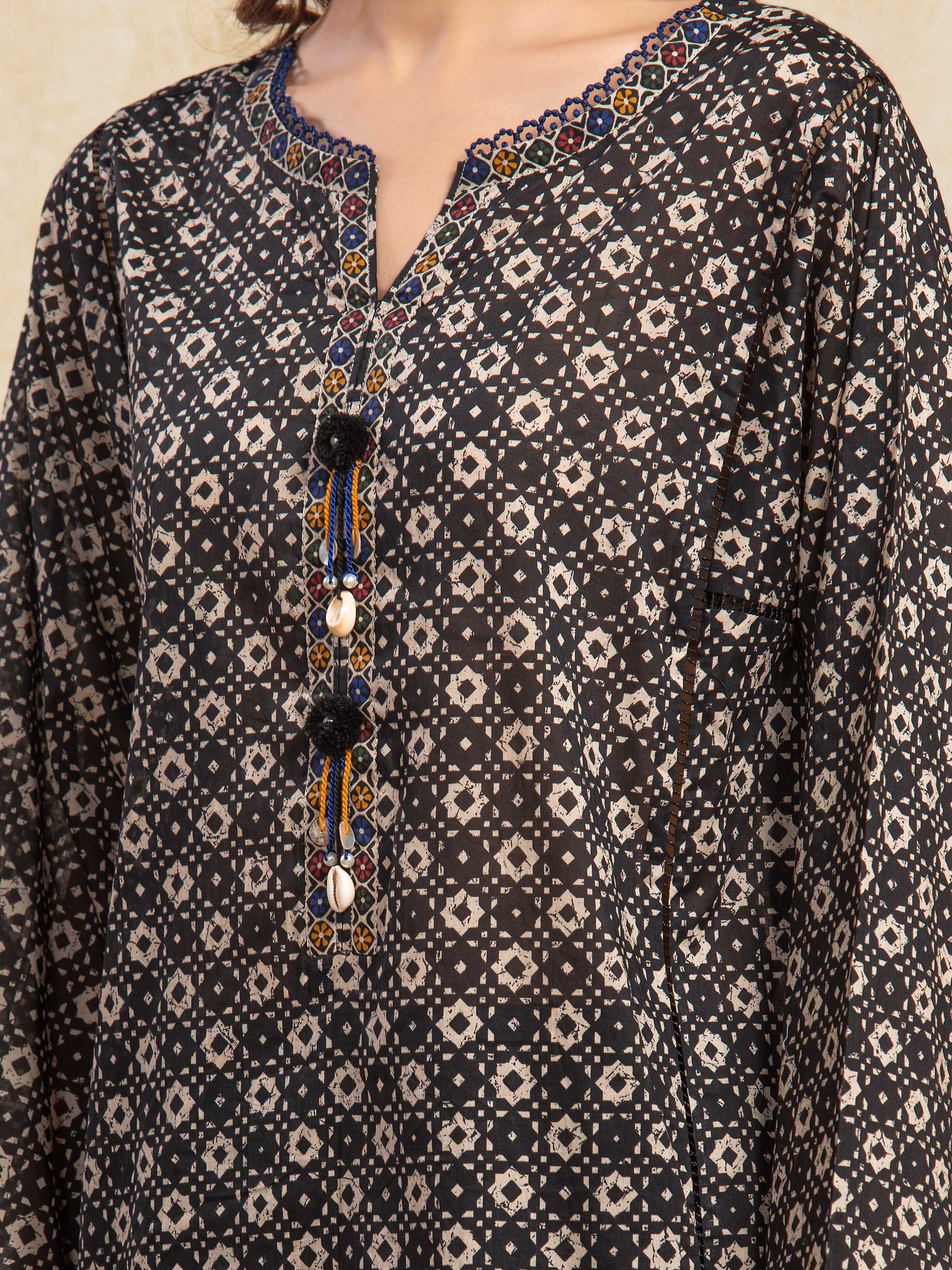 URB Unstitched Black Printed Khaddar 3 Piece