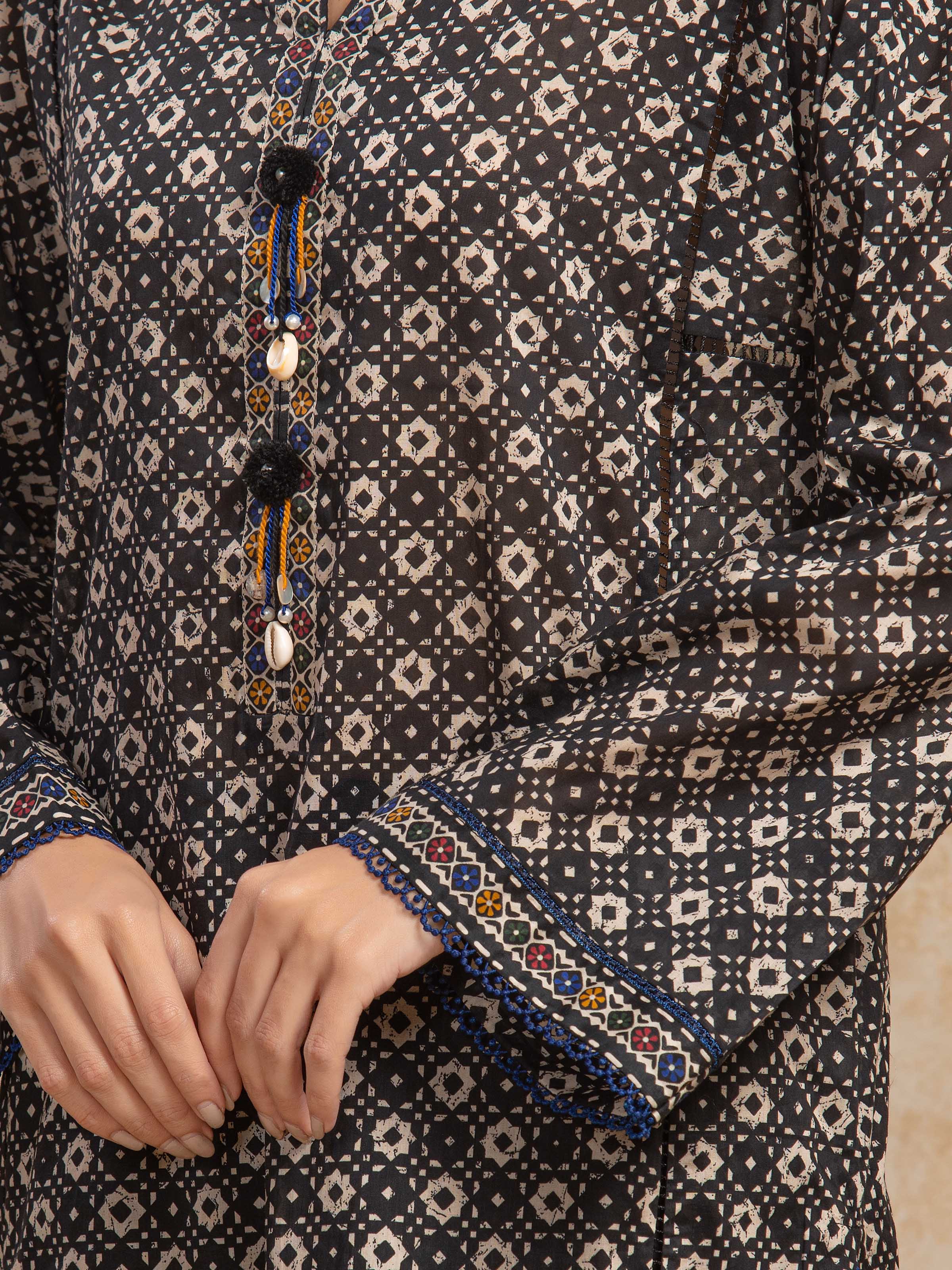 URB Unstitched Black Printed Khaddar 3 Piece