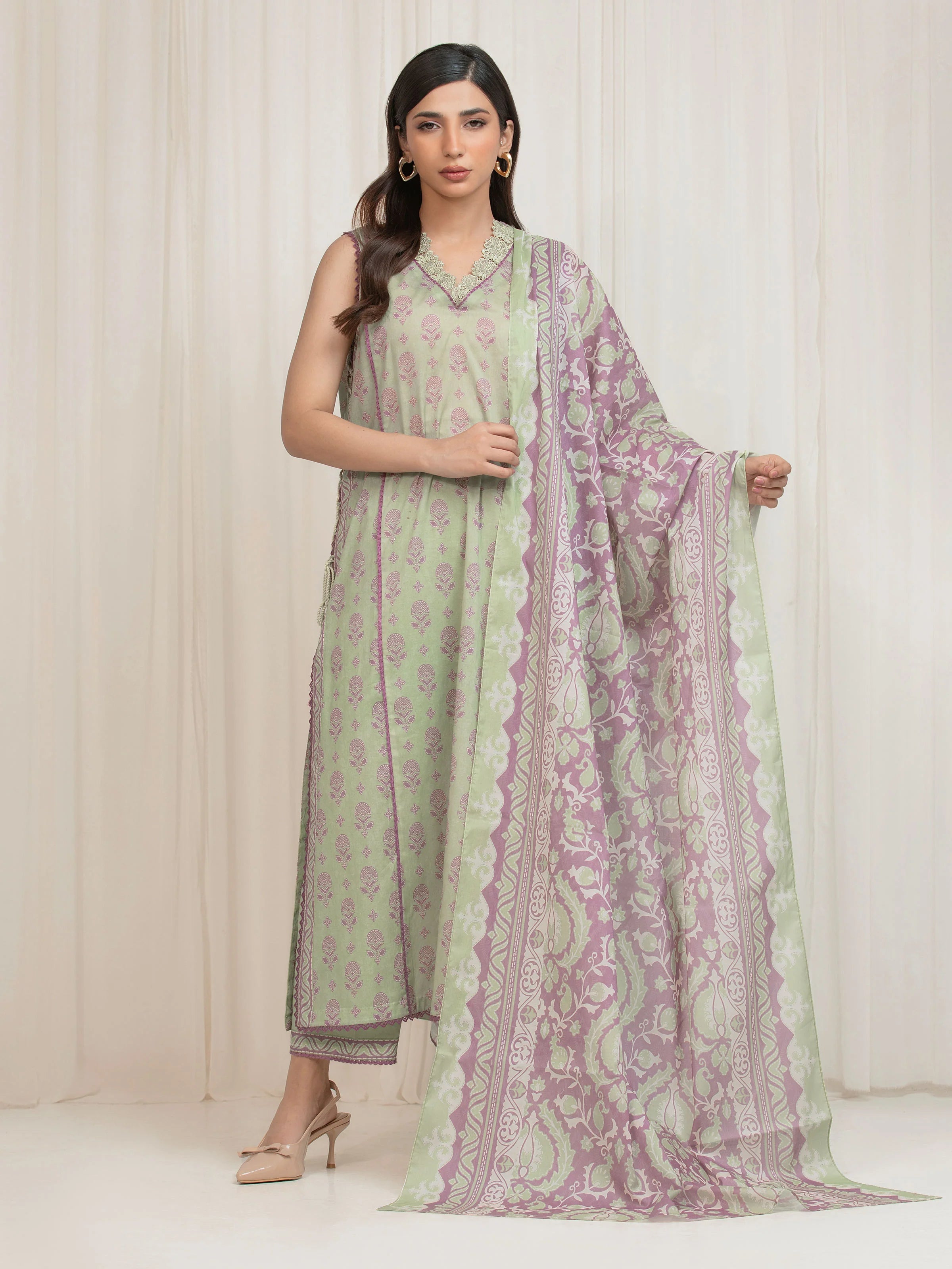 URB Unstitched Printed Lawn Suit