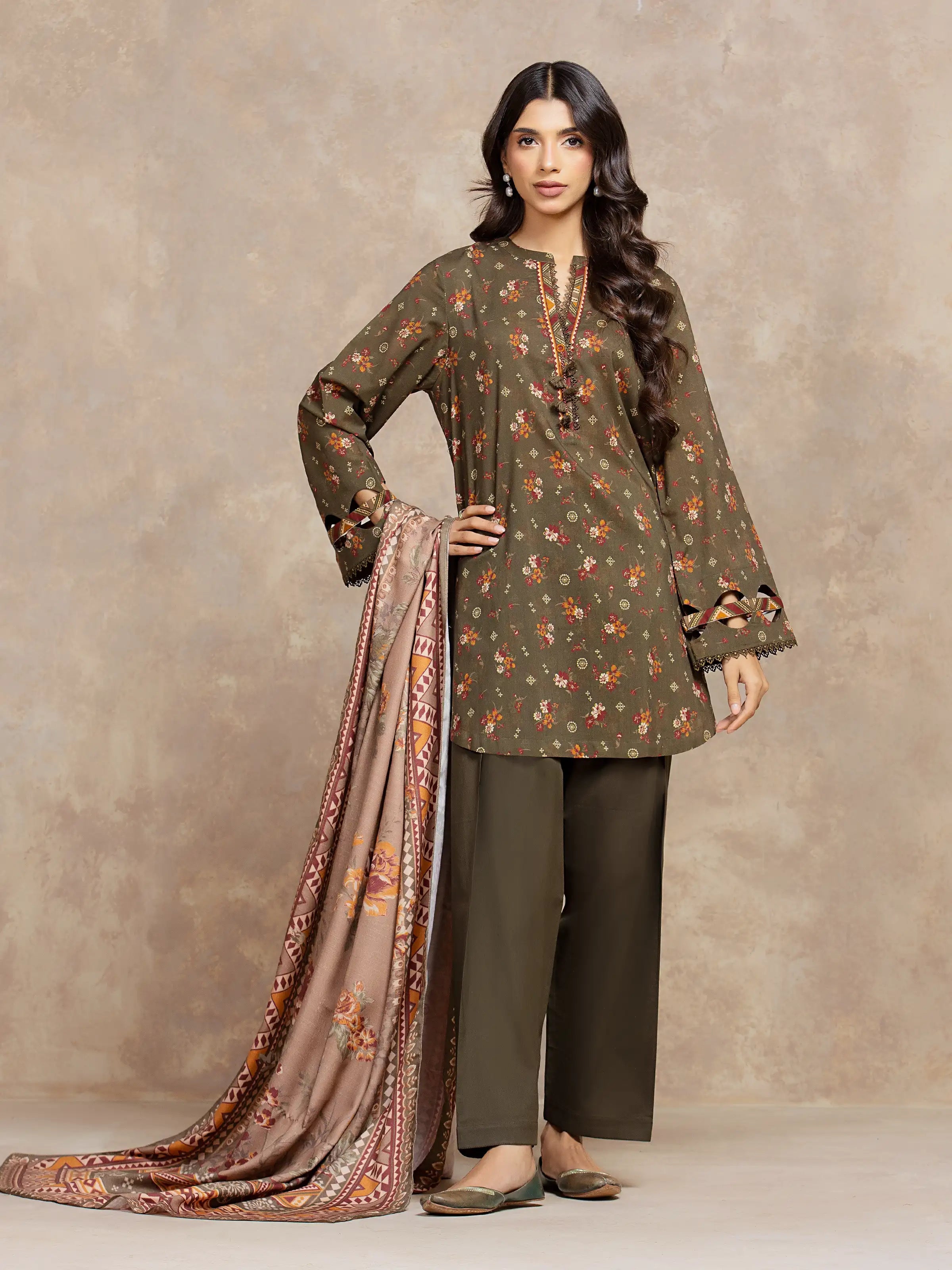 URB Unstitched Printed Khaddar Suit