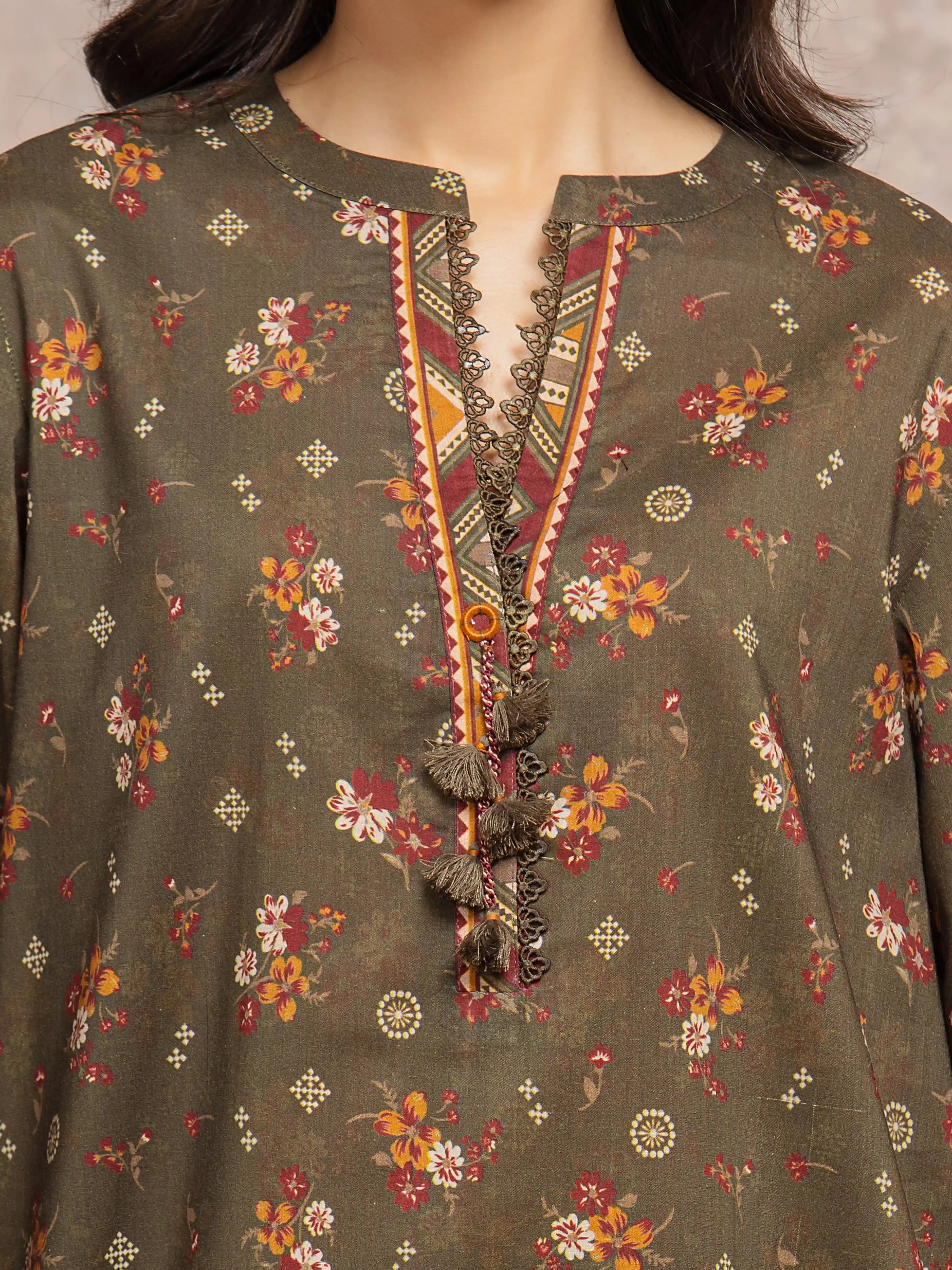 URB Unstitched Printed Khaddar Suit