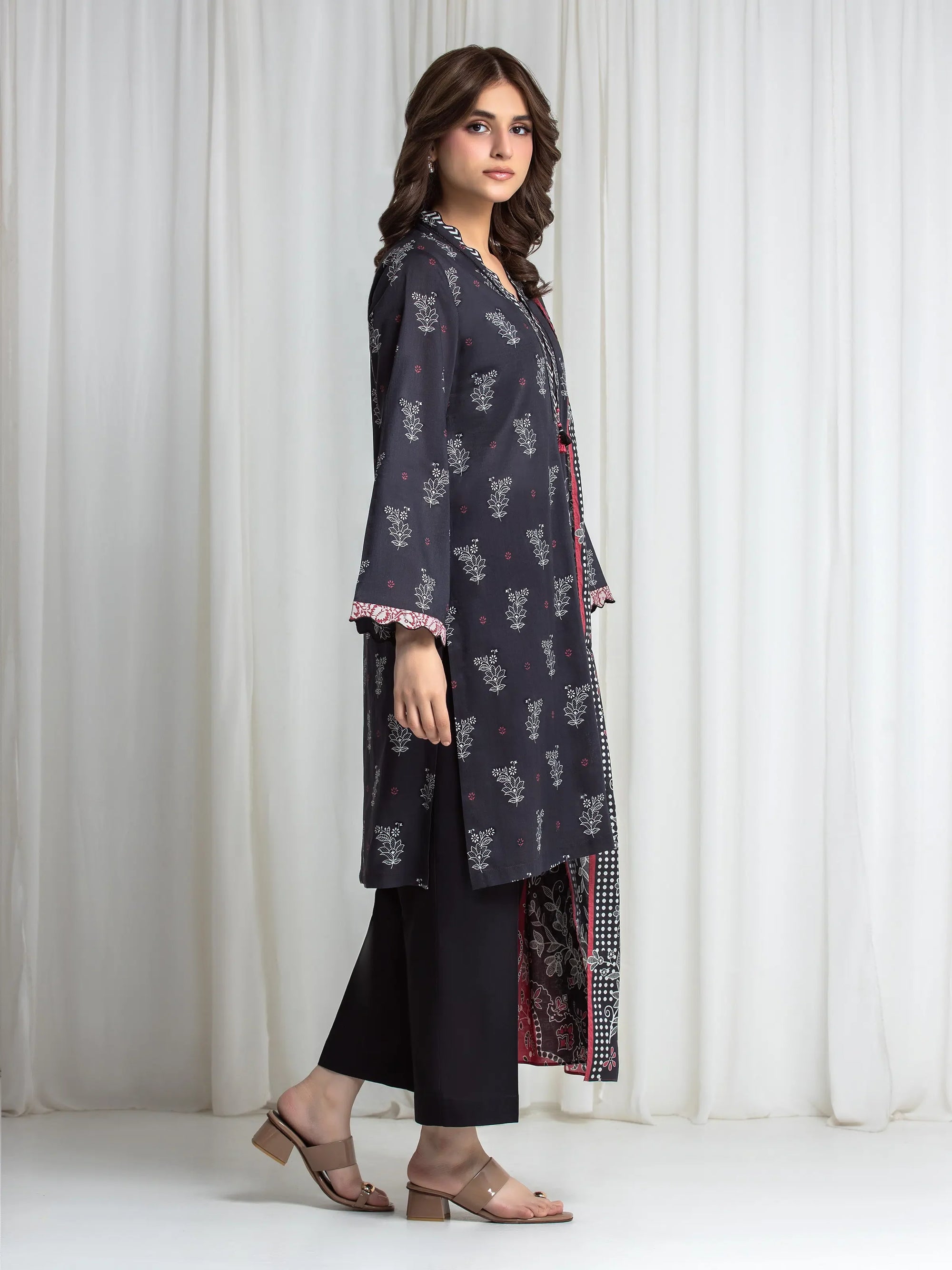 URB Lawn Suit 914605
