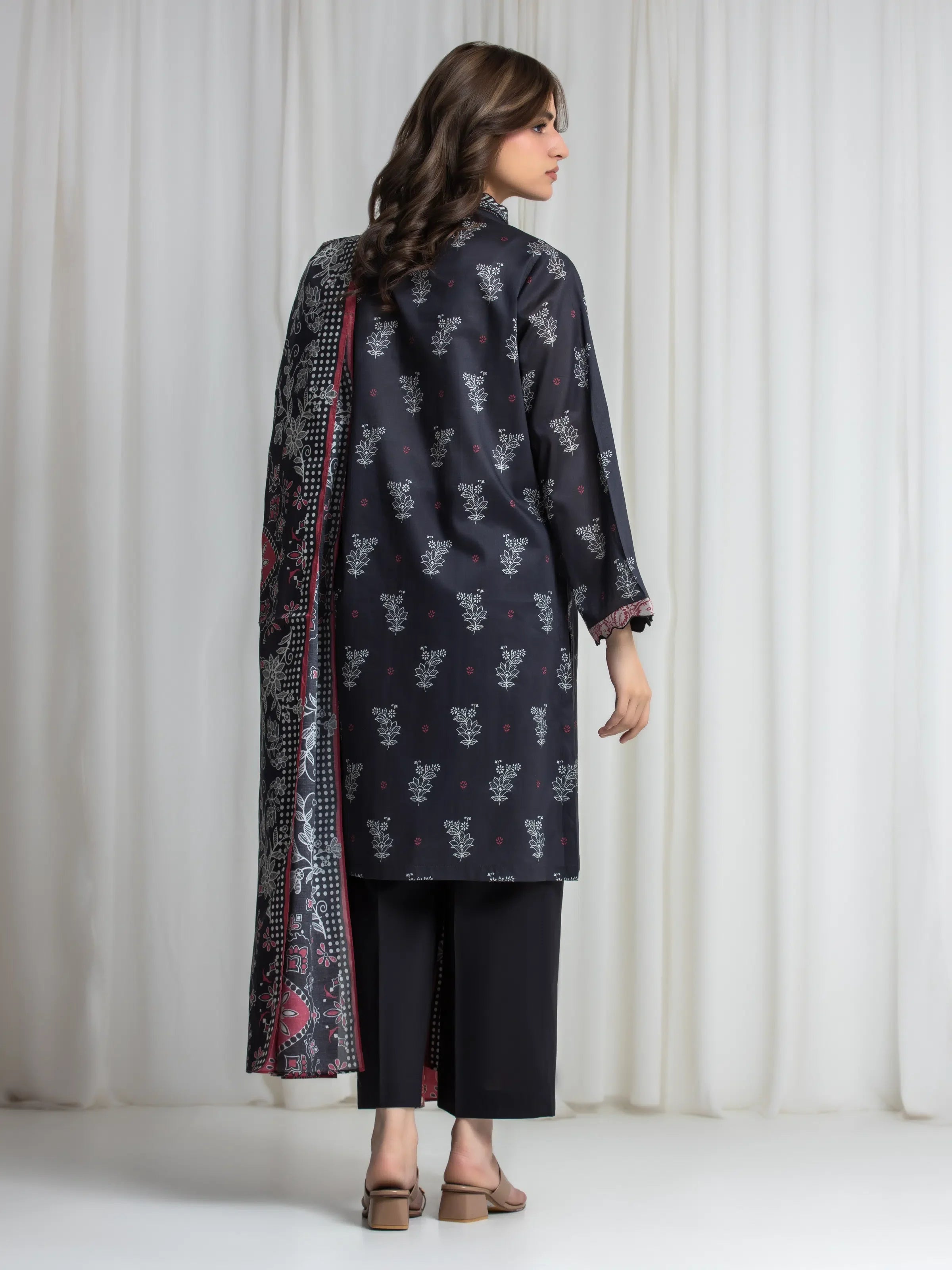 URB Lawn Suit 914605