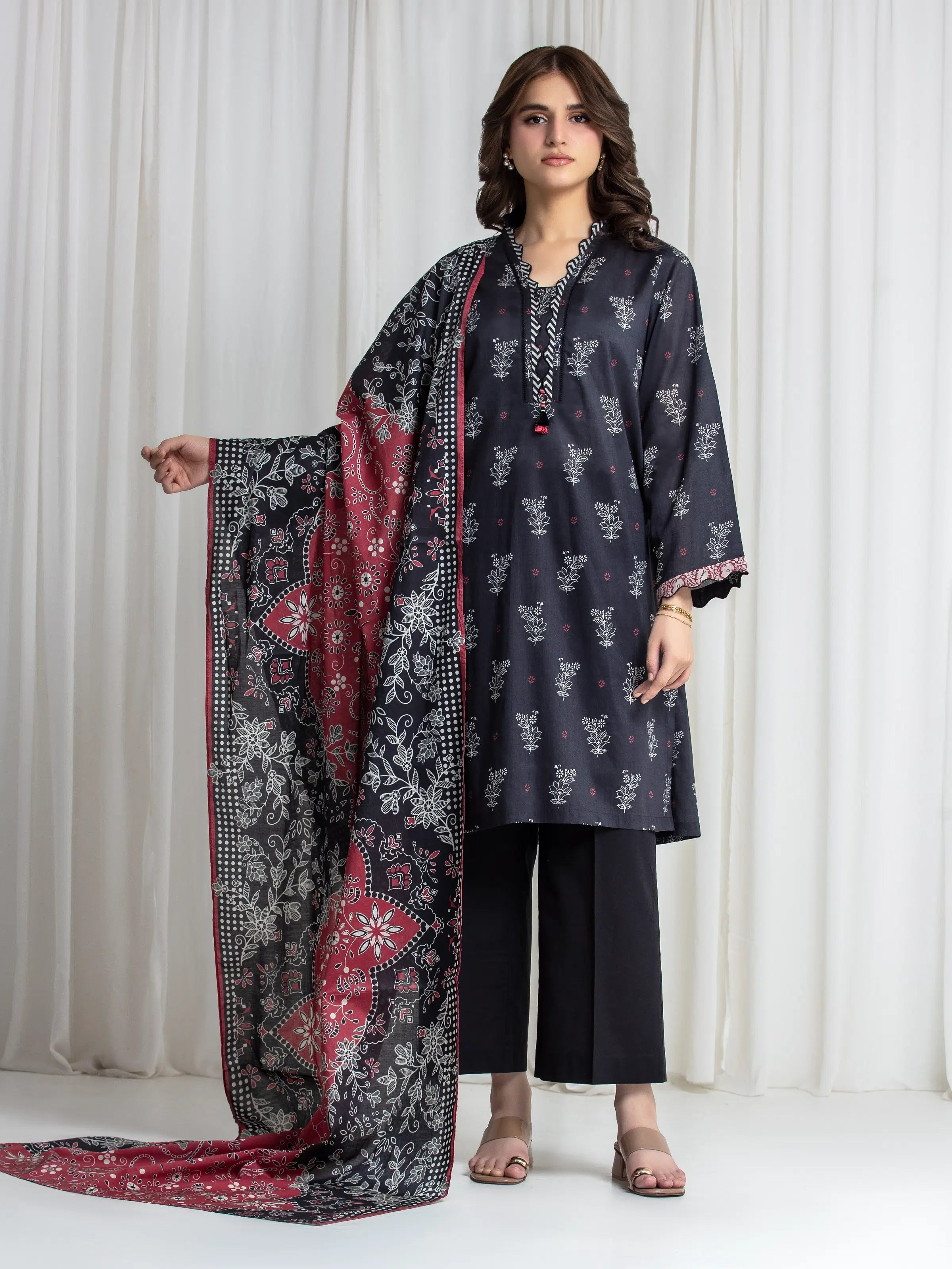 URB Lawn Suit 914605
