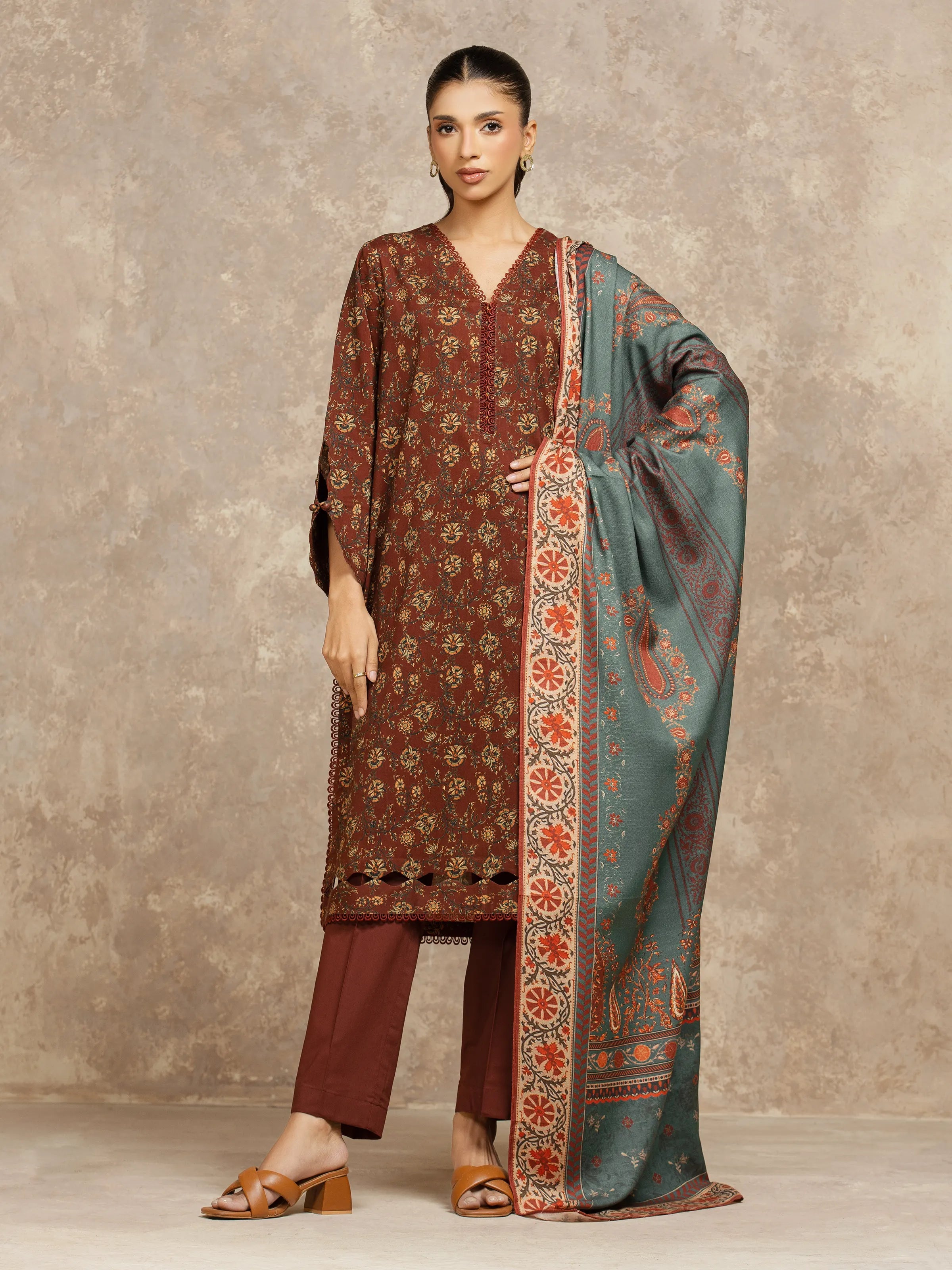 URB Unstitched Brown Printed Khaddar Suit