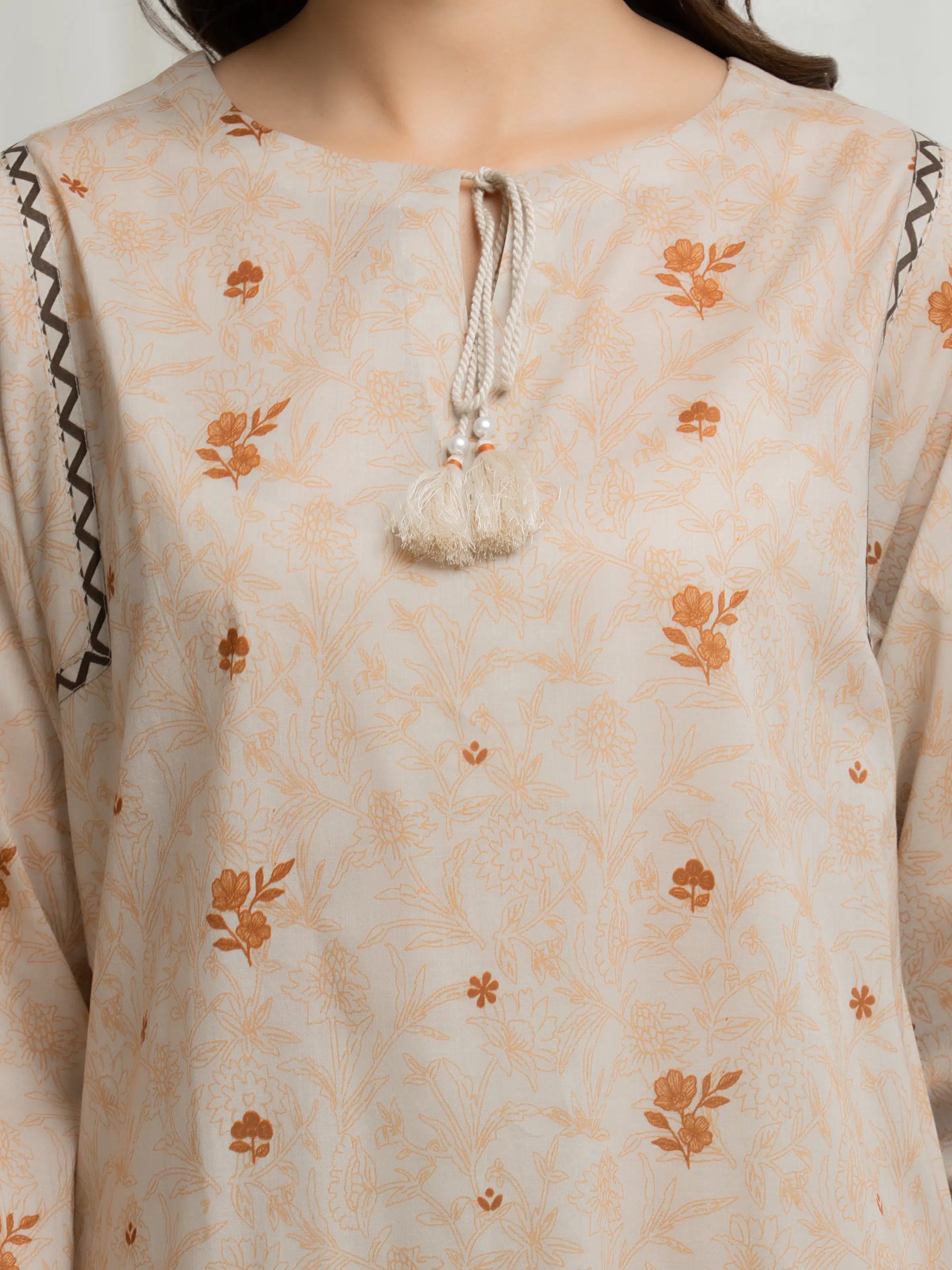 Exclusive Lawn 509724