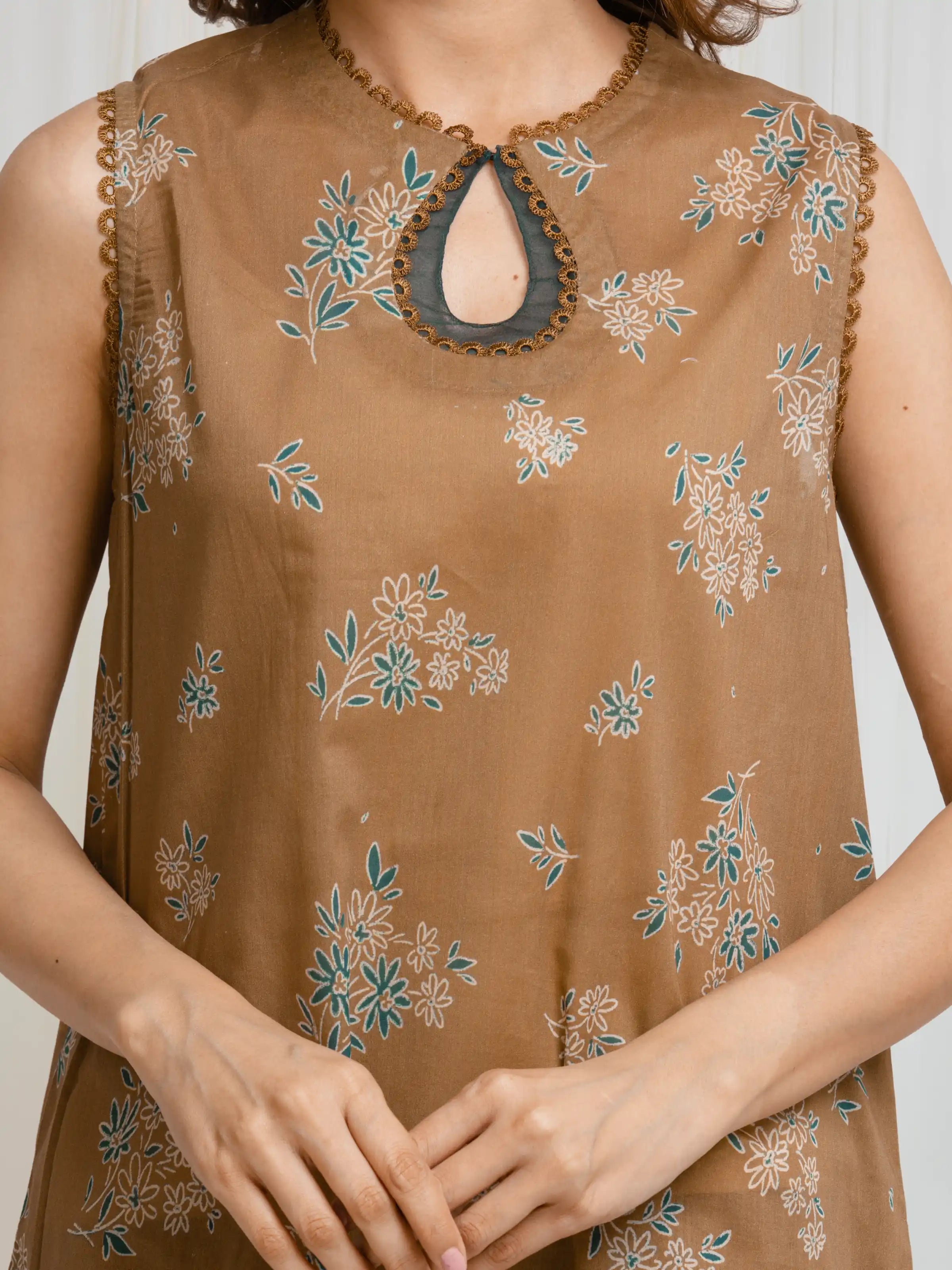 URB Unstitched Printed Lawn Suit