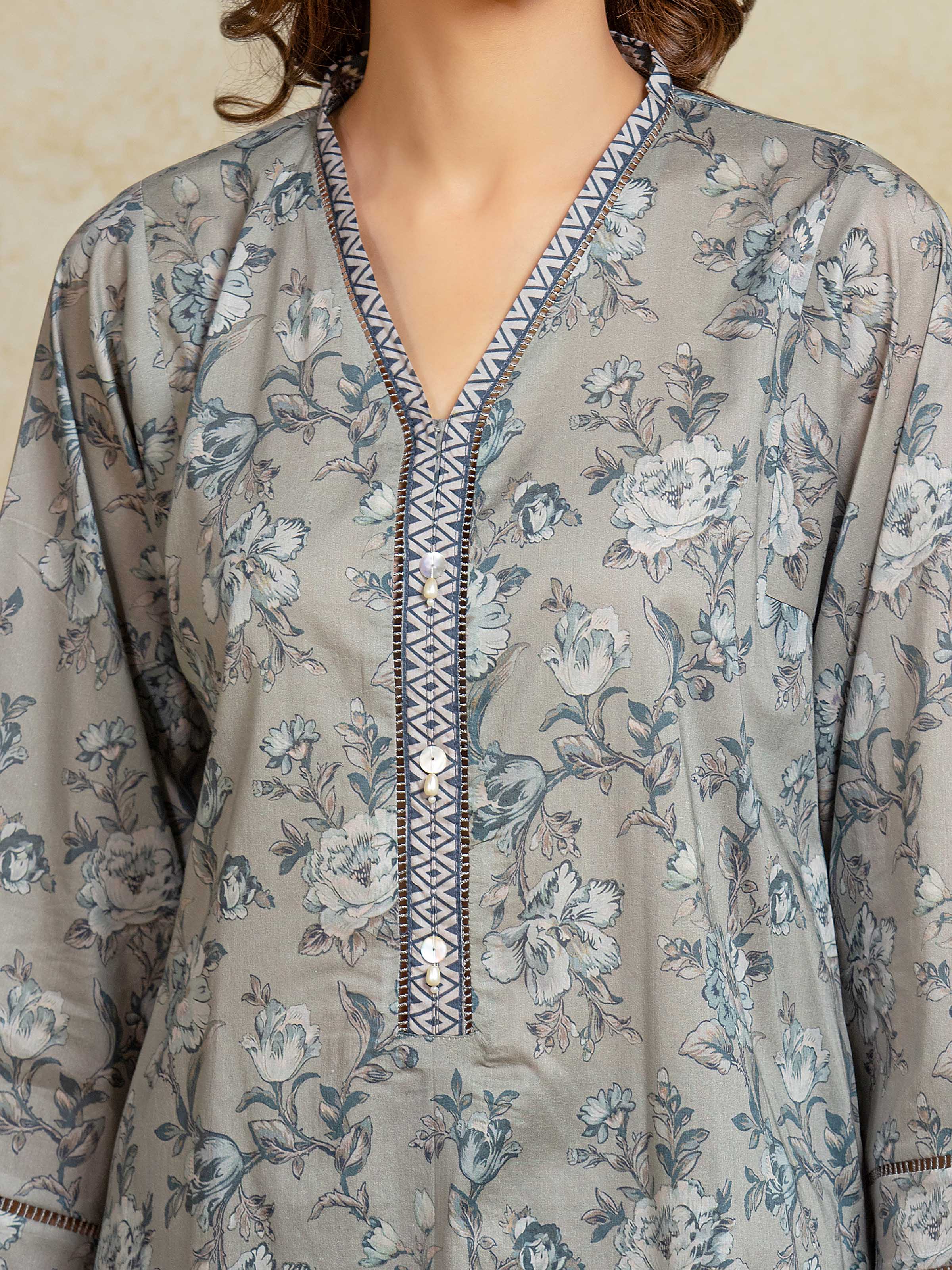 URB Unstitched Grey Printed Khaddar 3 Piece