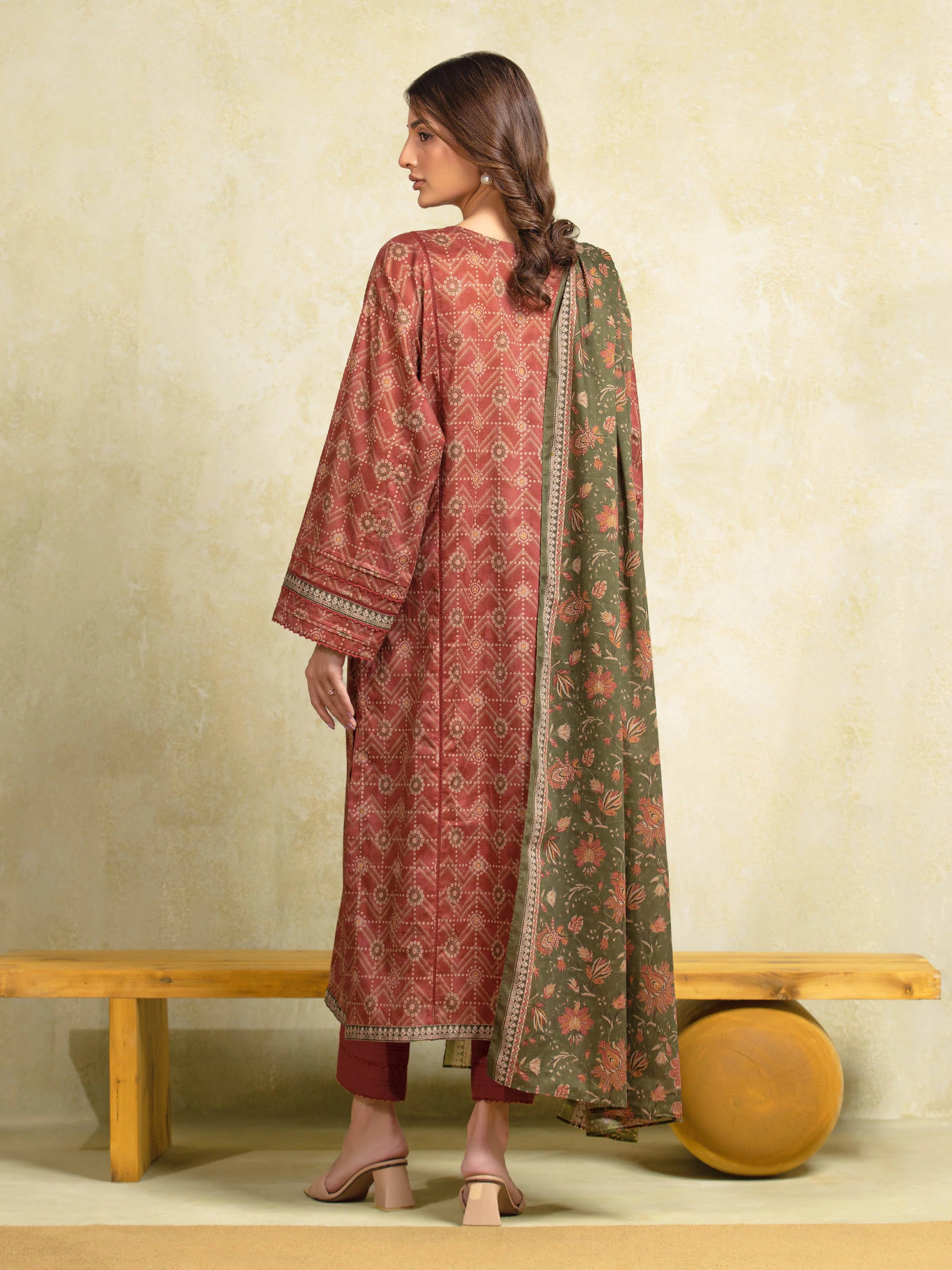 URB Unstitched Light Maroon Printed Khaddar 3 Piece