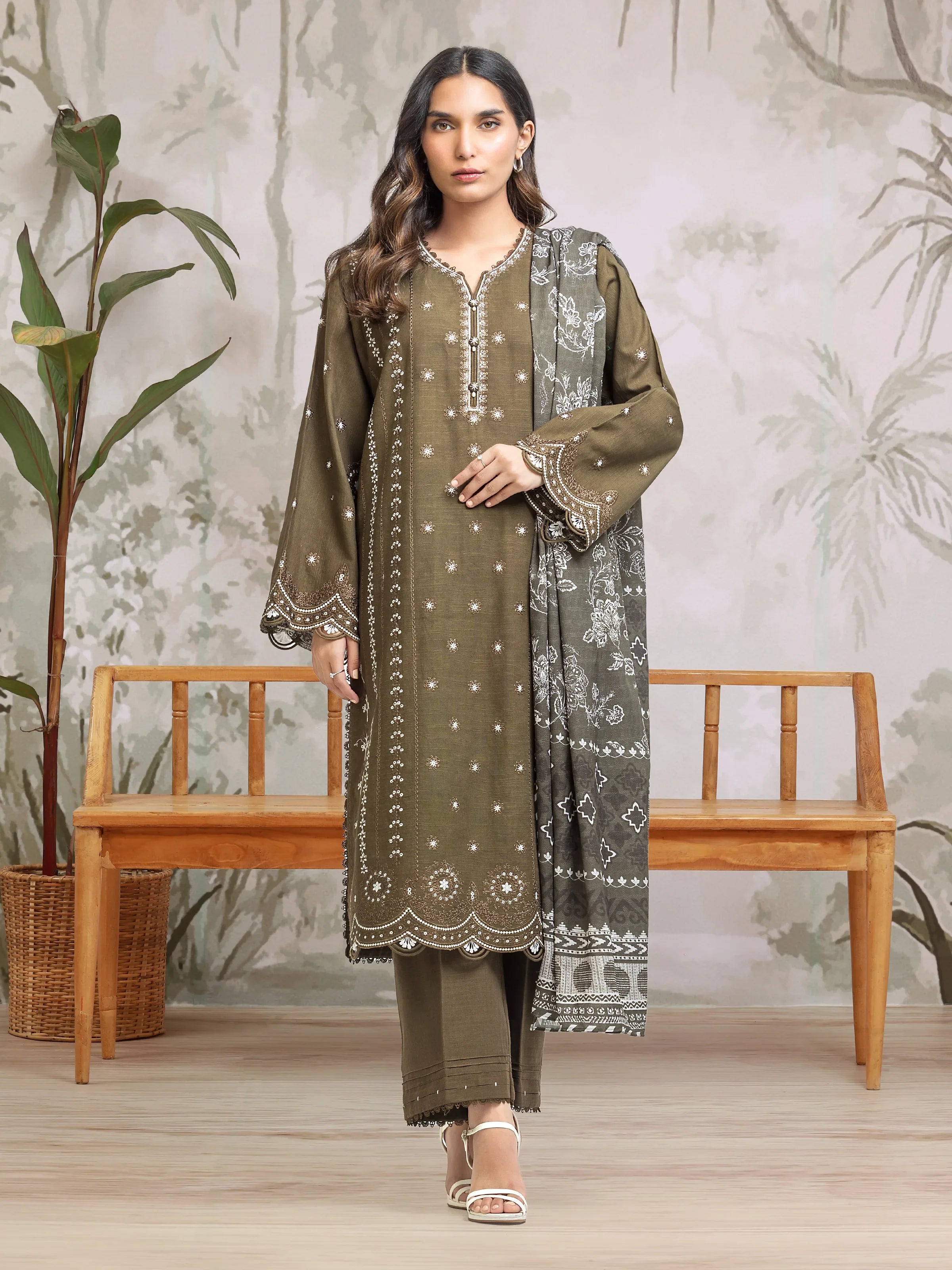 URB Unstitched Mehndi Embroidered Khaddar 3 Piece