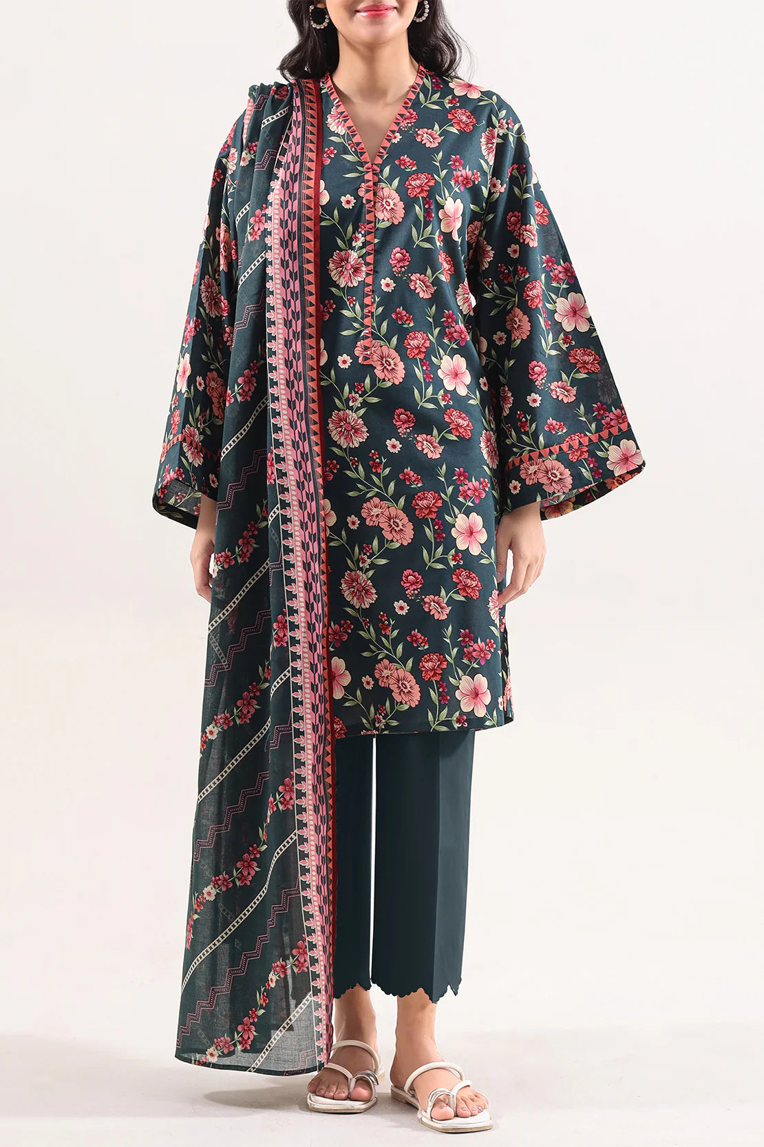 URB Unstitched Printed Lawn 3 Piece