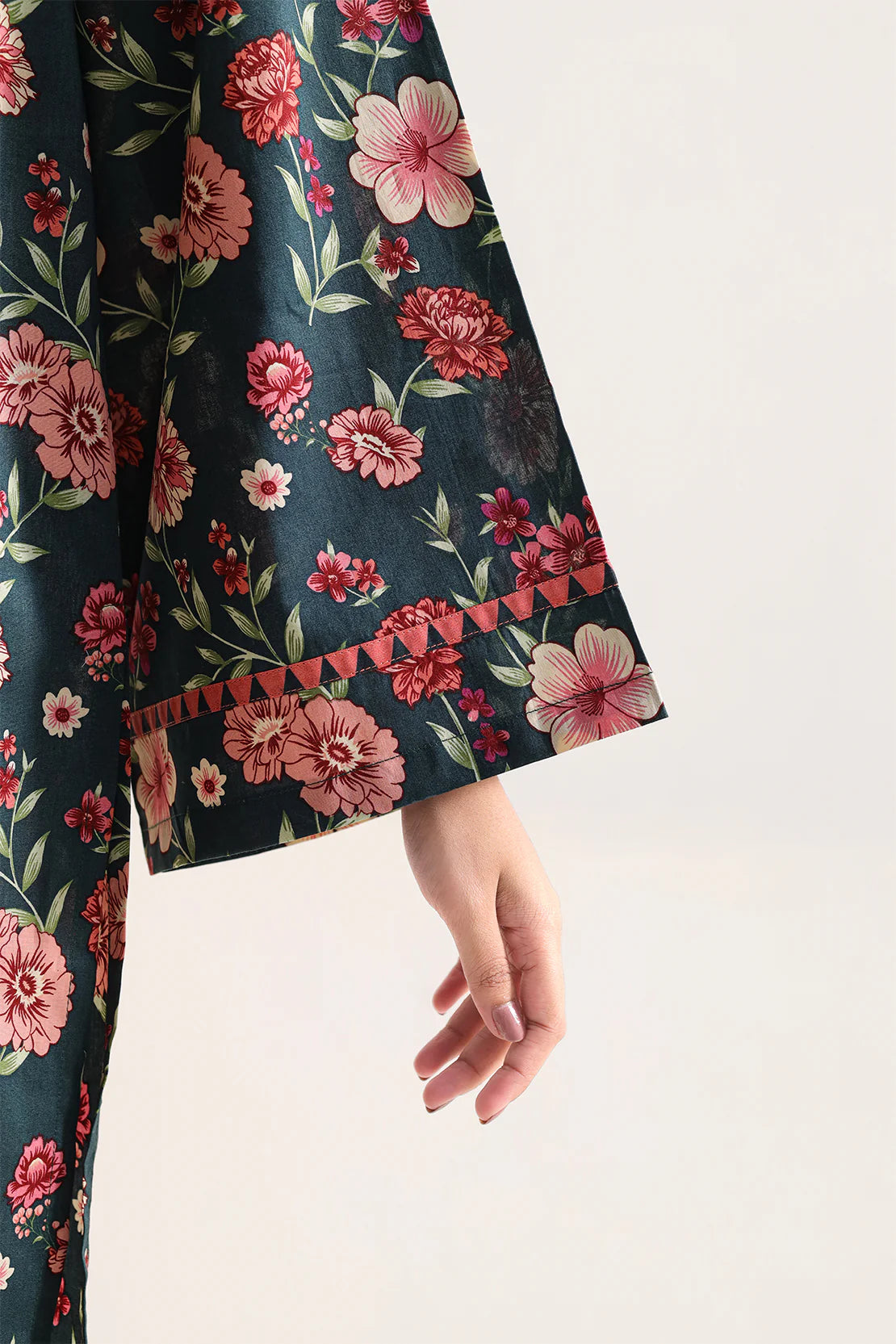 URB Unstitched Printed Lawn 3 Piece