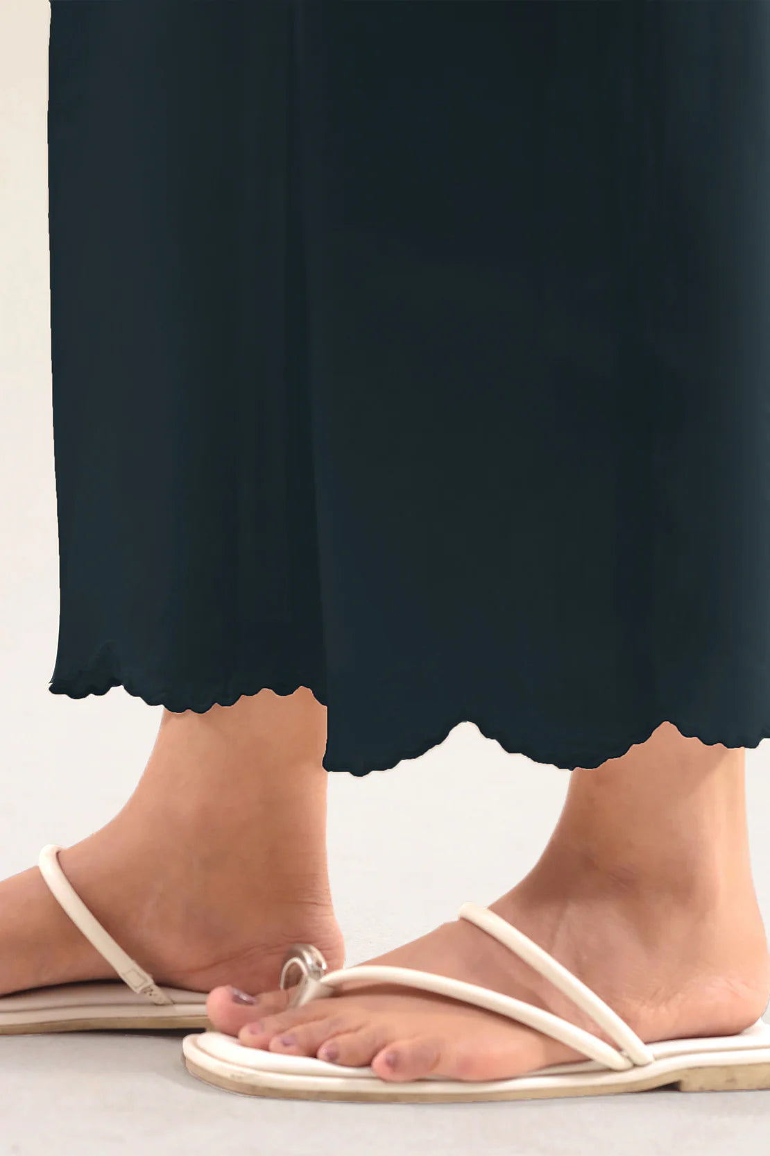 URB Unstitched Printed Lawn 3 Piece