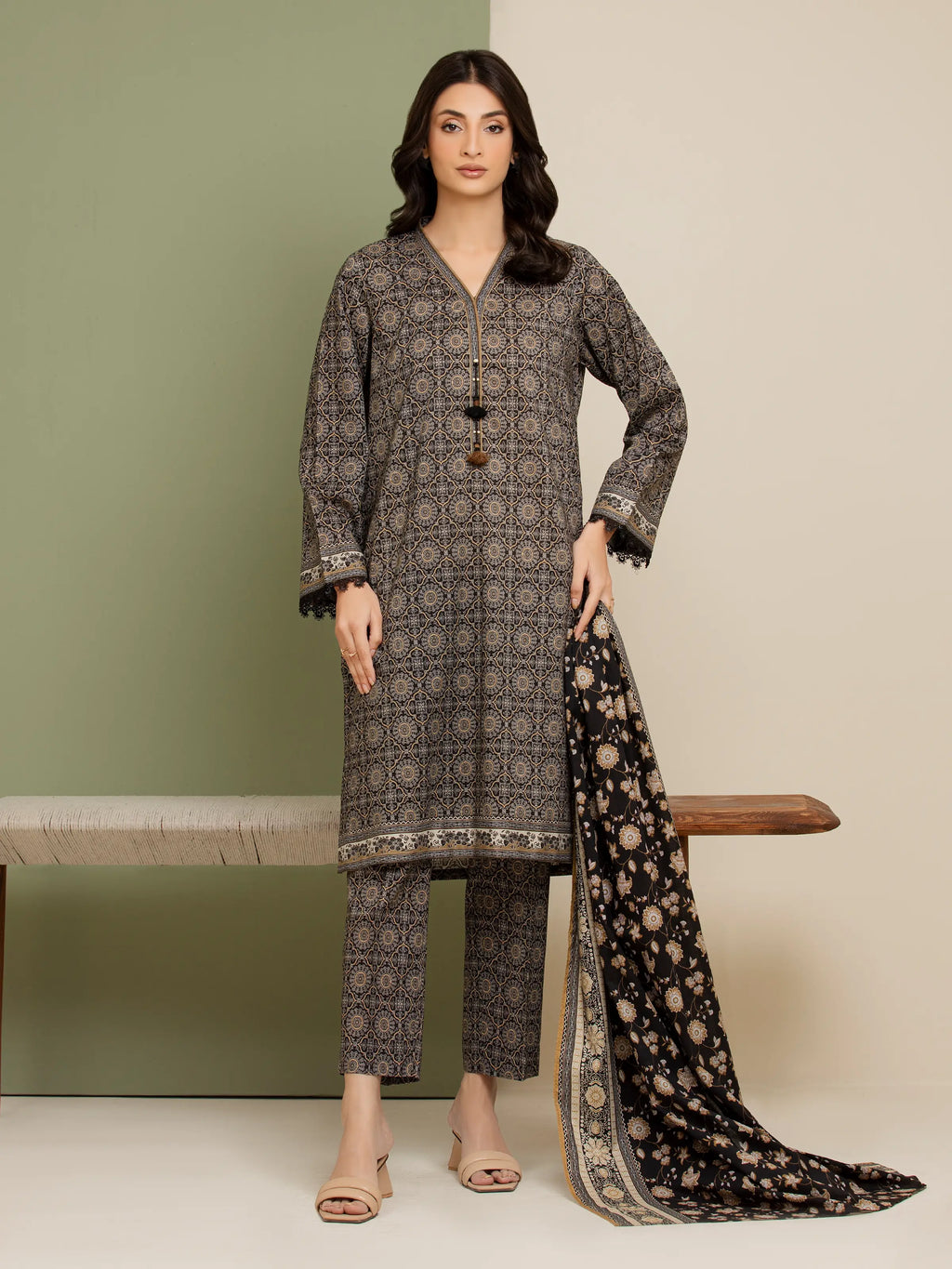 3 Piece Unstitched Lawn Suit Black Printed