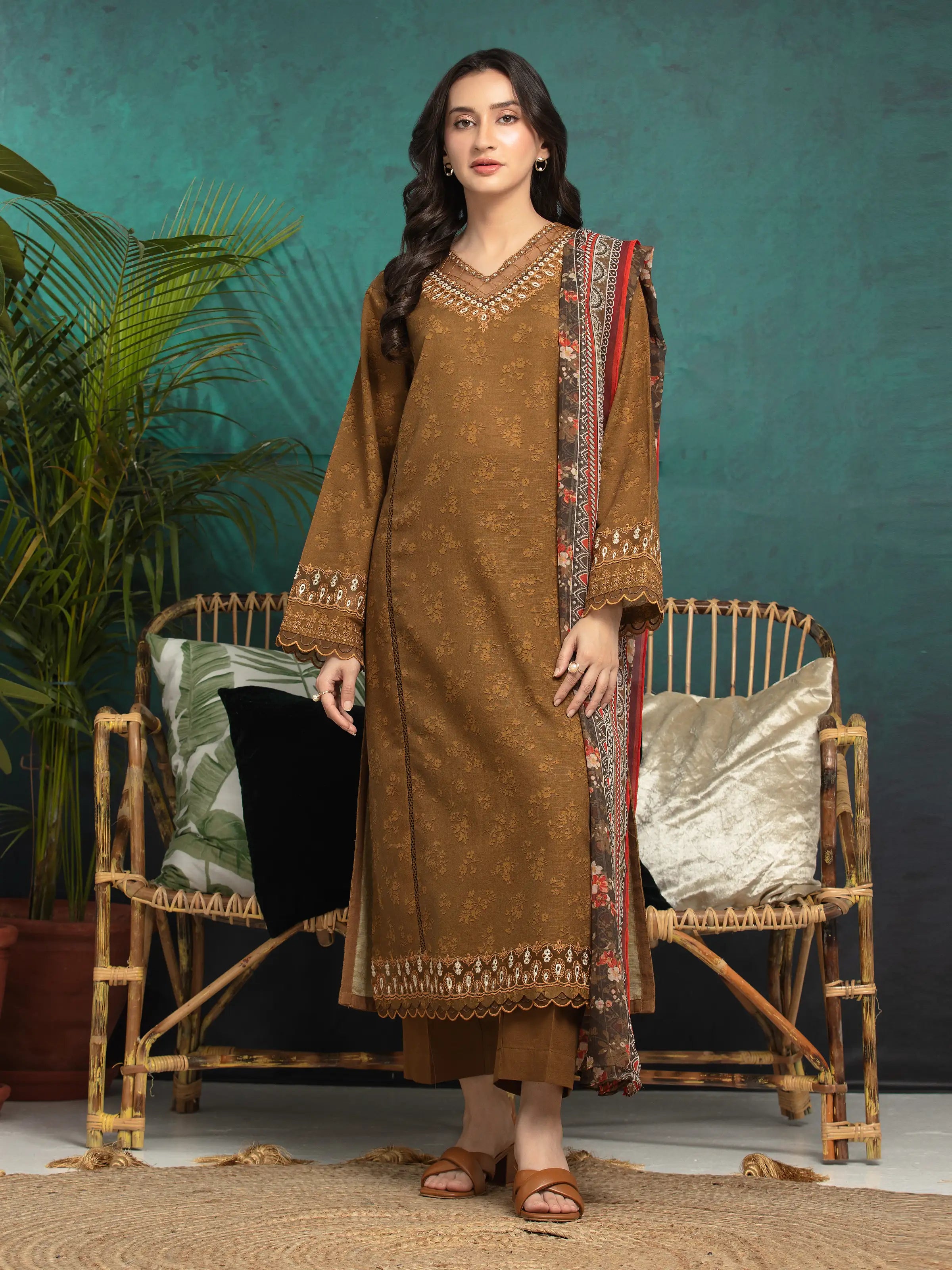 URB Unstitched Mehndi Khaddar 3 Piece