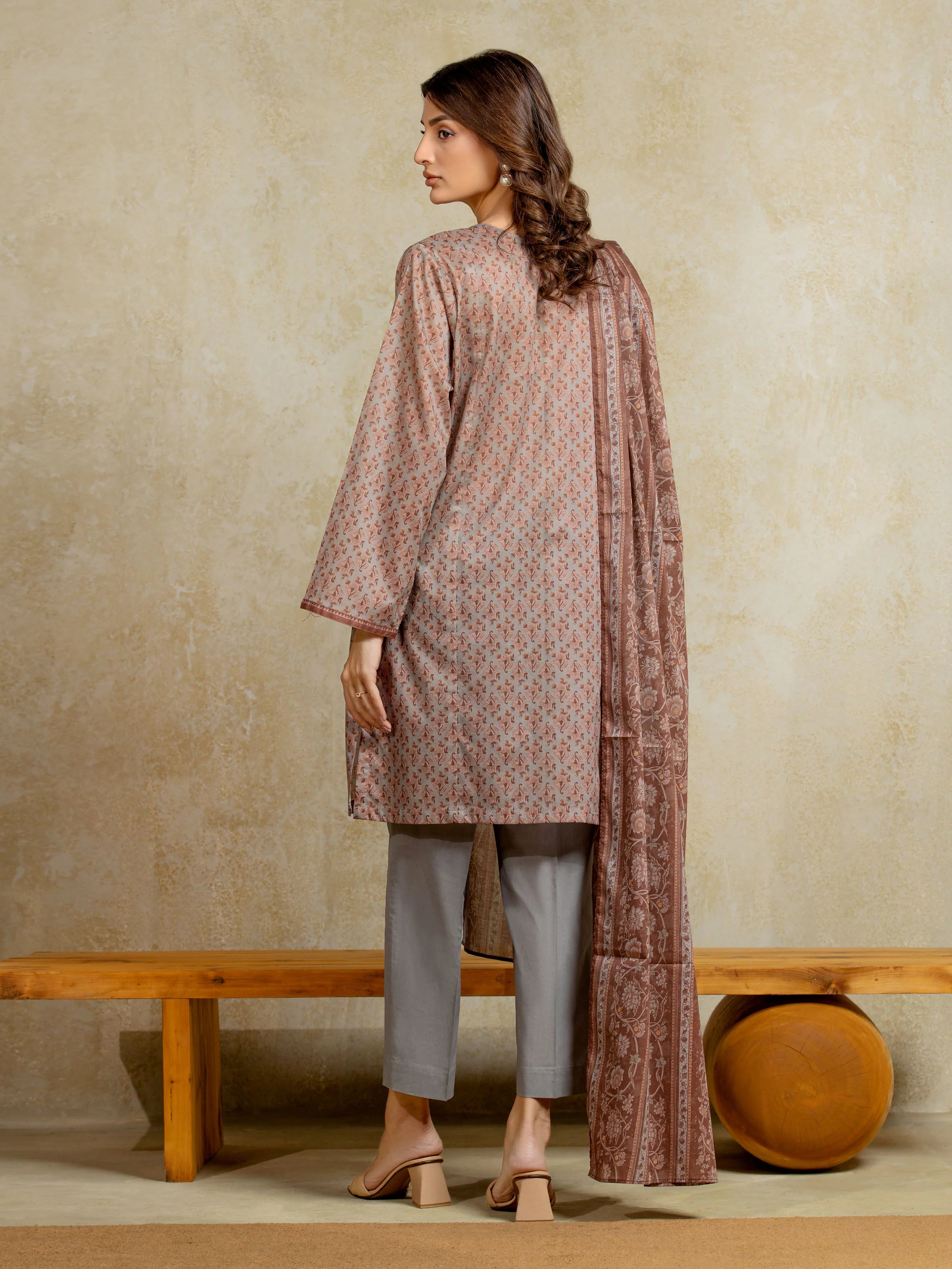 URB Unstitched Grey Printed Khaddar 3 Piece