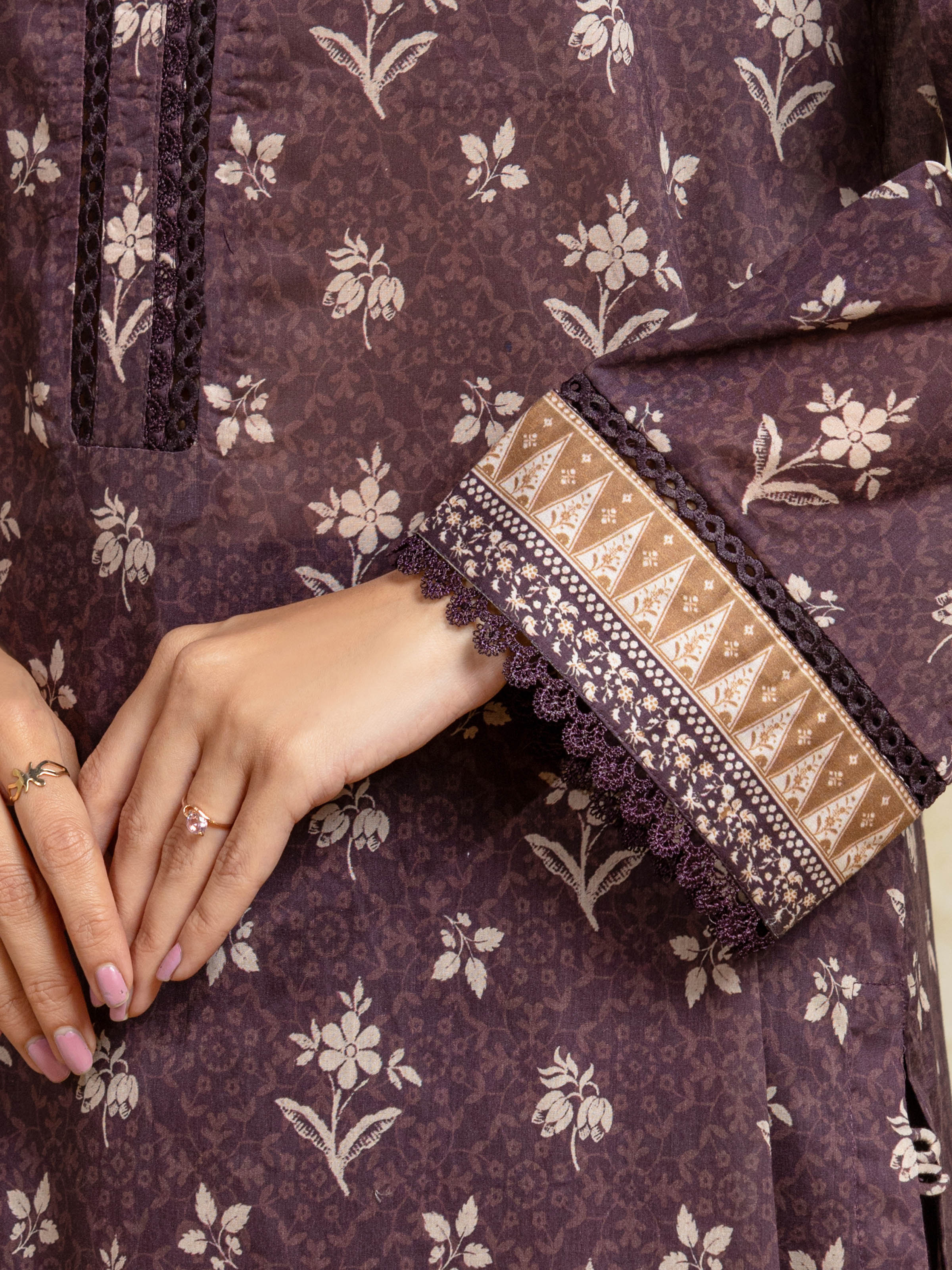 Unstitched Plum Printed Khaddar 3 Piece