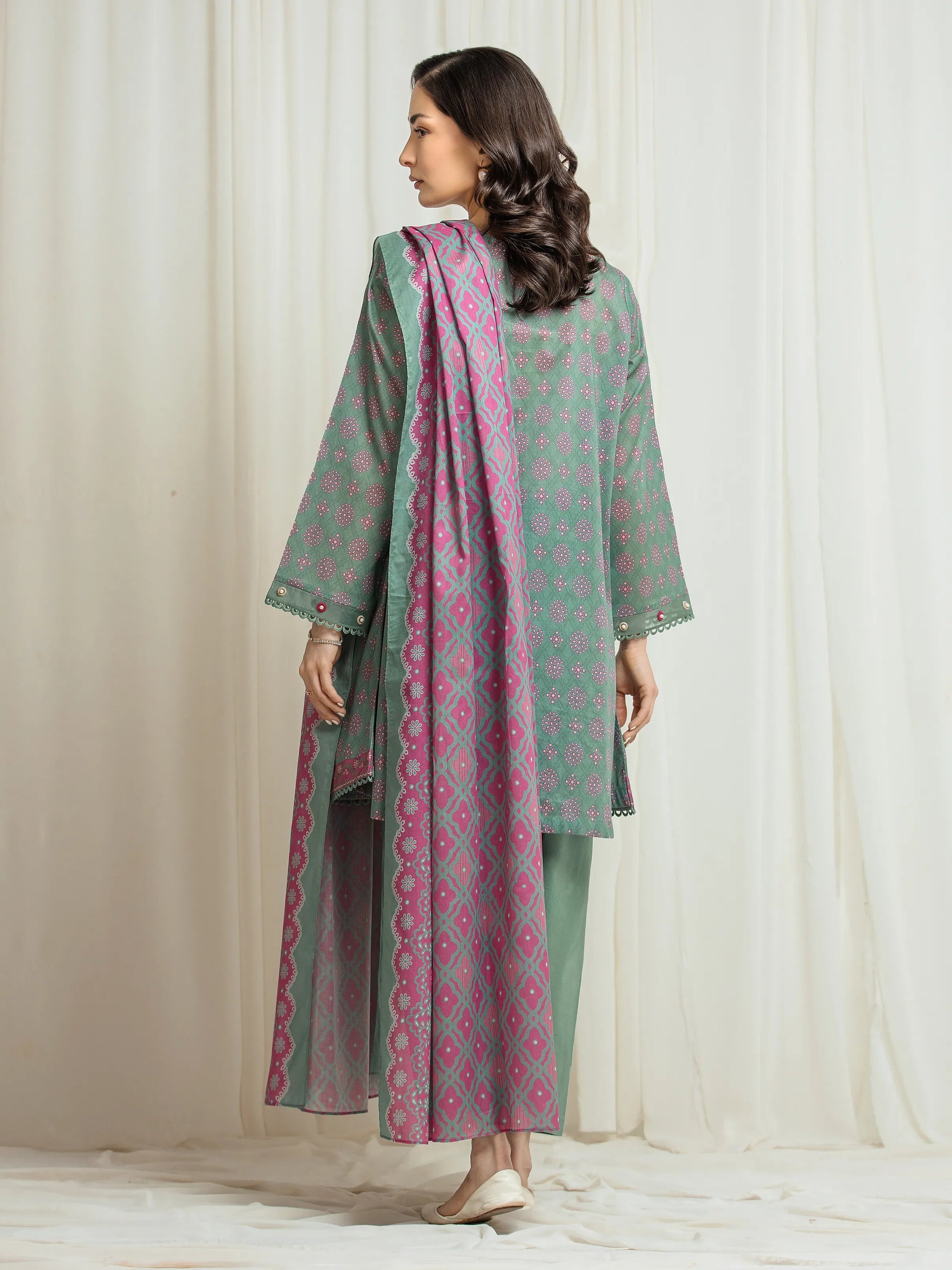 URB Unstitched Printed Lawn Suit