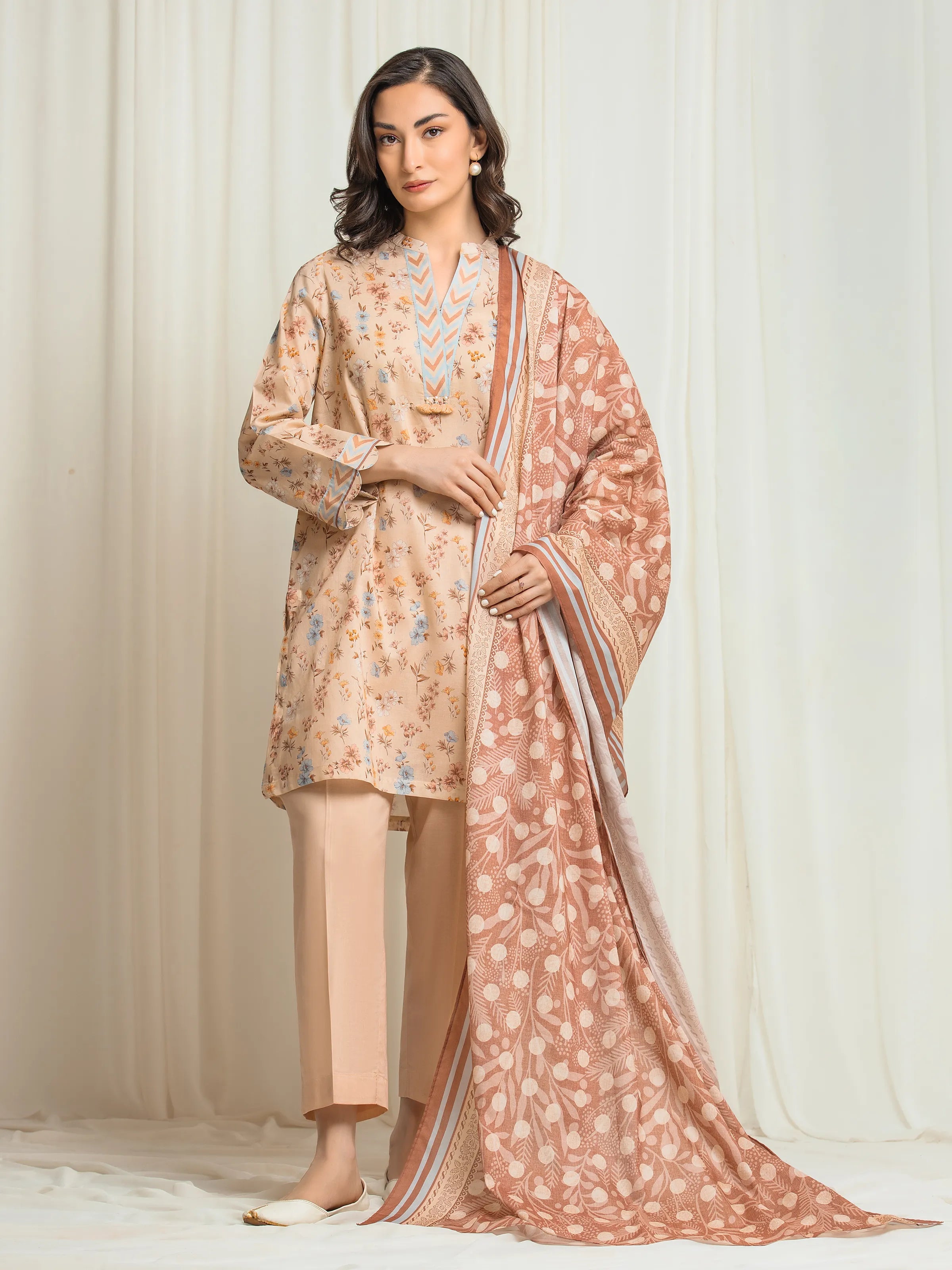 URB Unstitched Printed Lawn Suit