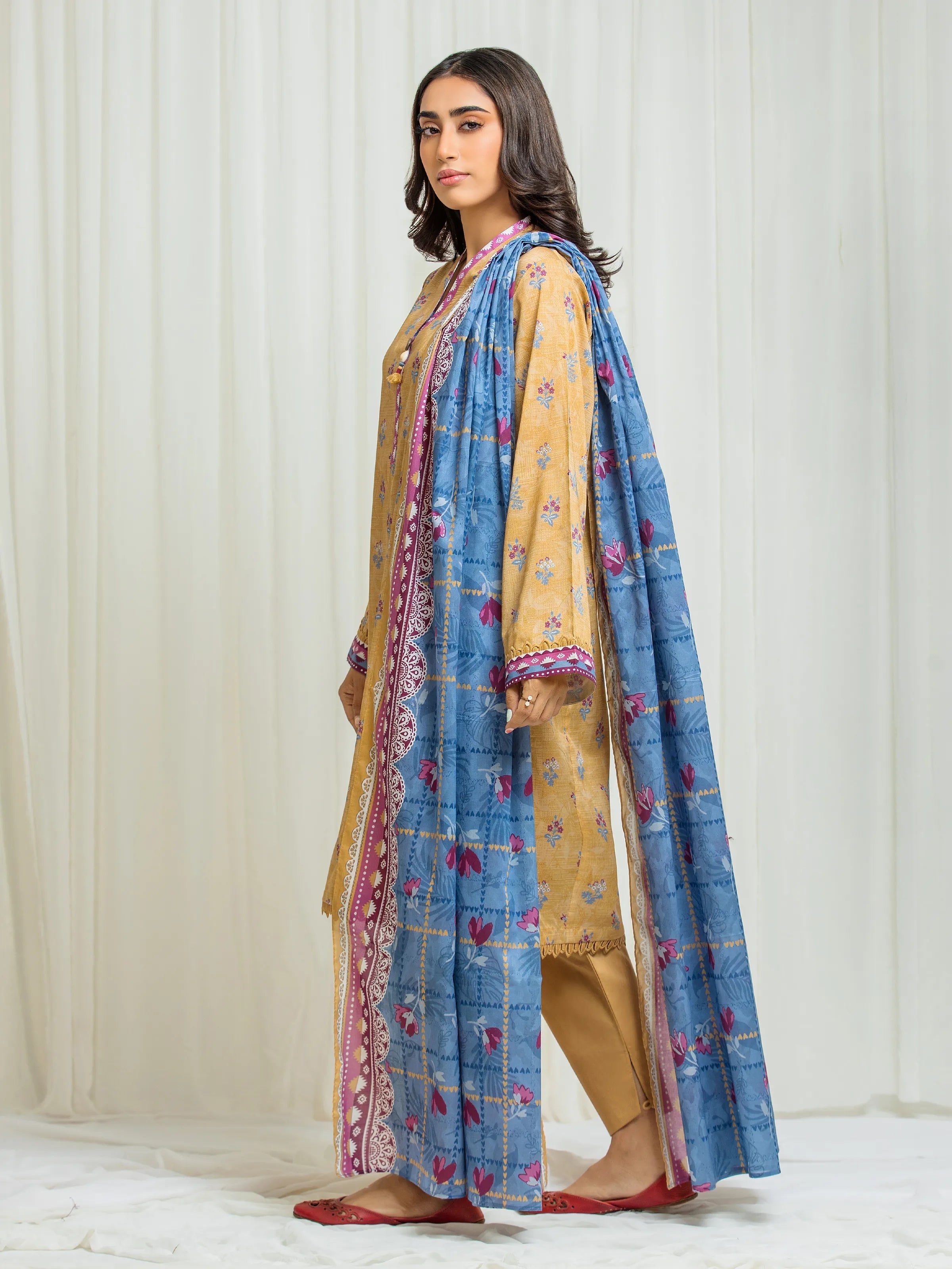 URB Unstitched Printed Lawn Suit