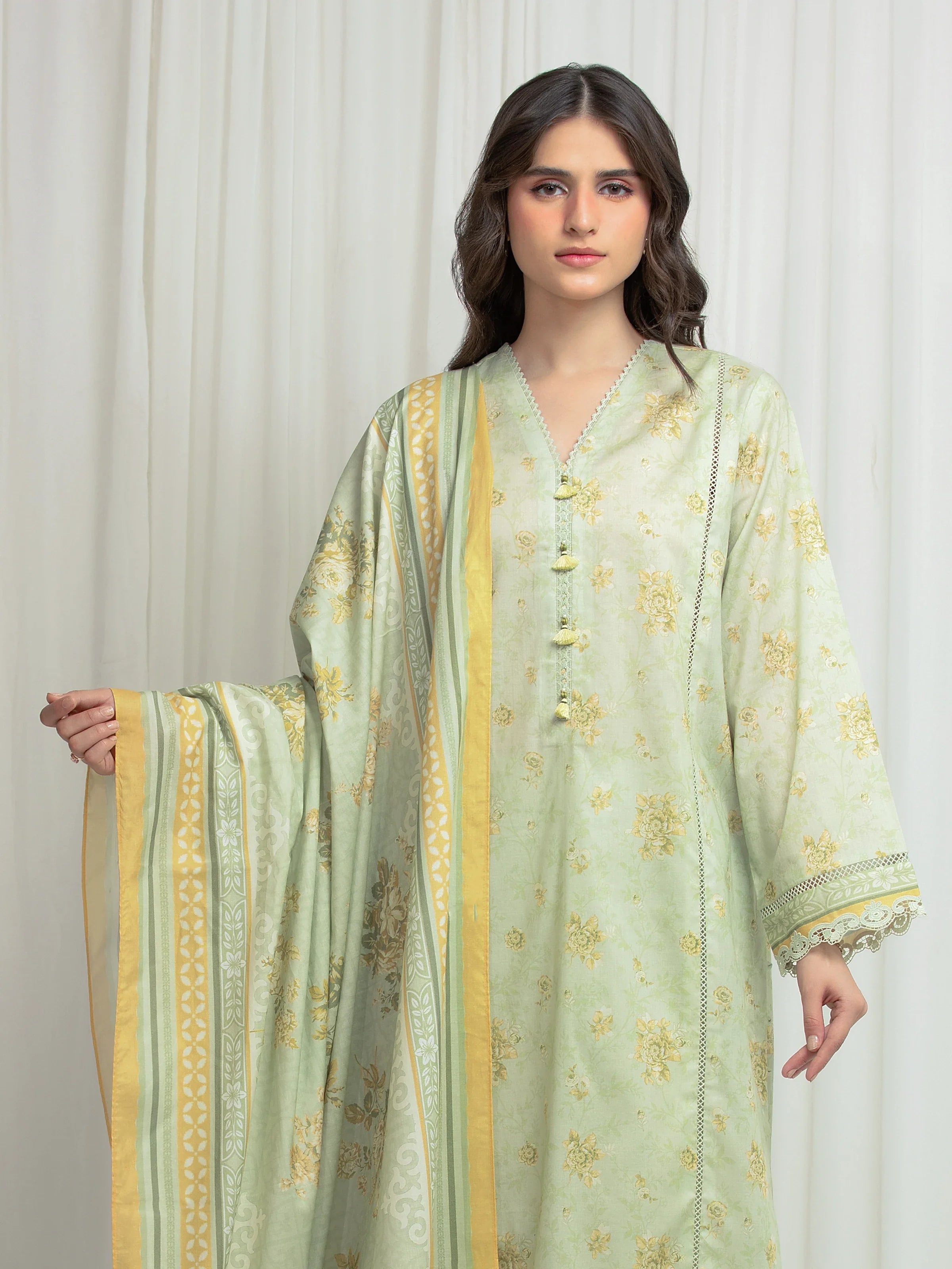 URB Lawn Suit 834192