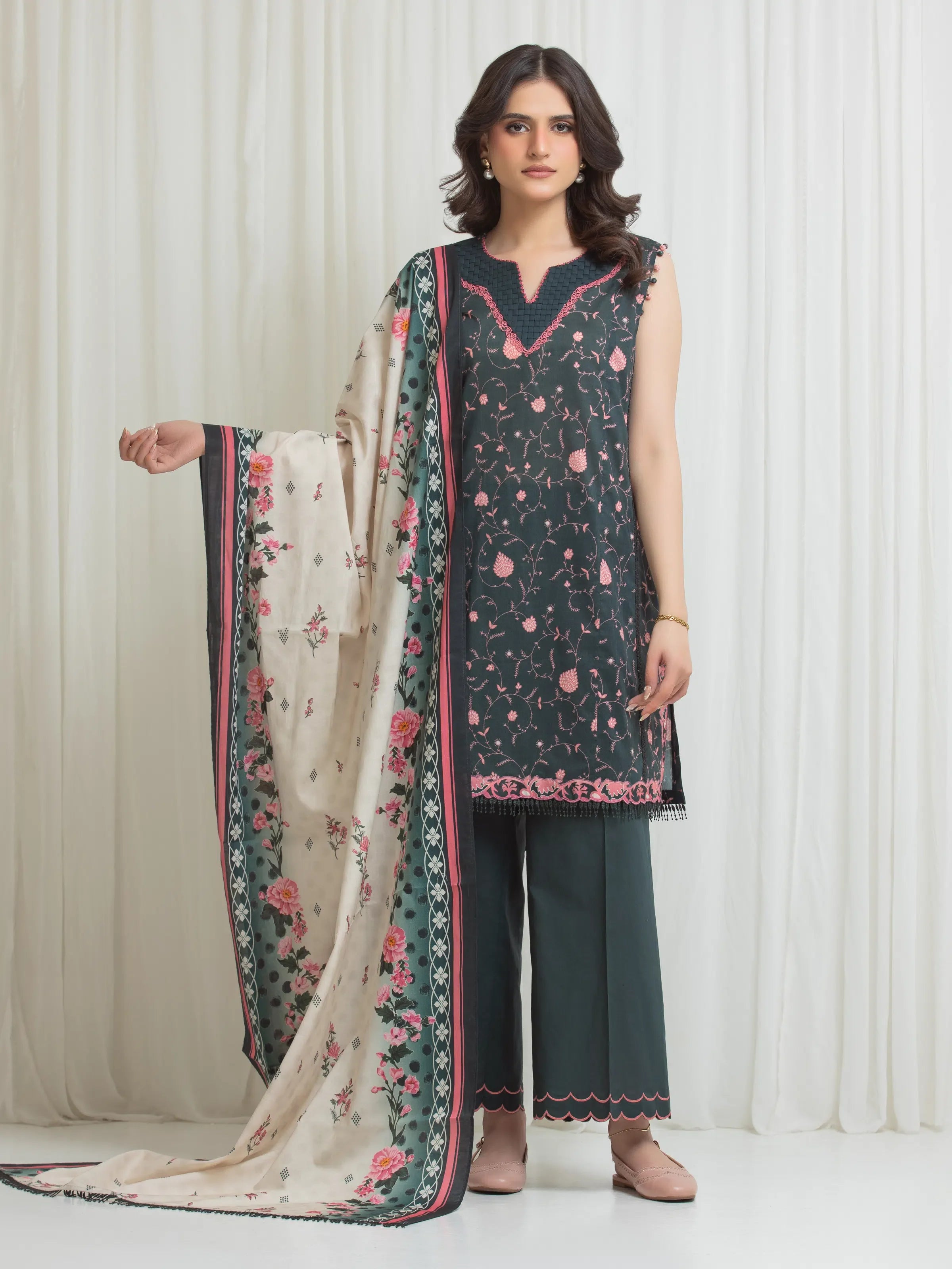 URB Lawn Suit 507261