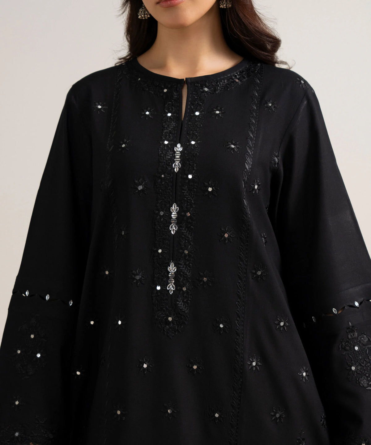 URB 3 Piece | Embroidered