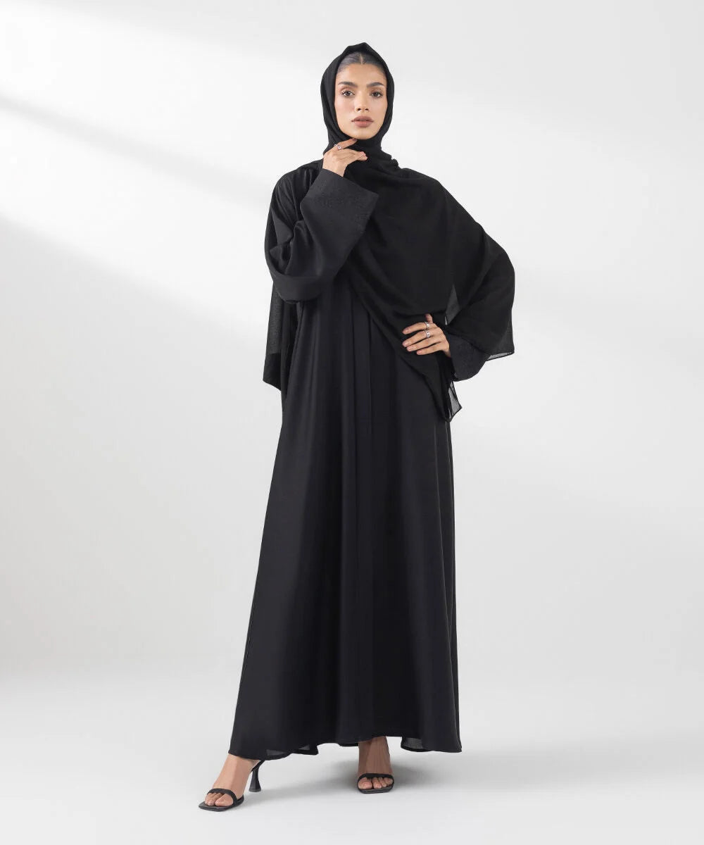 URB Embroidered Abaya Set